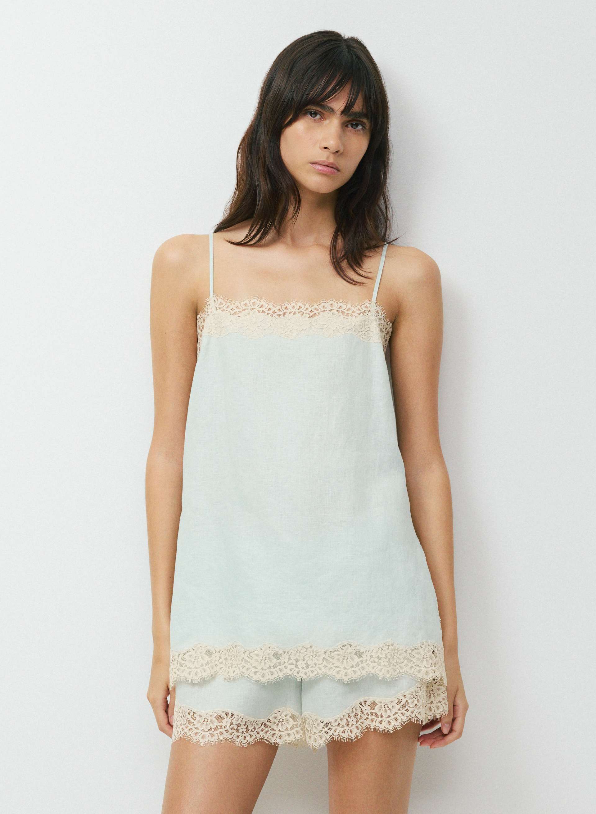SERIF LINEN CAMISOLE | Aritzia