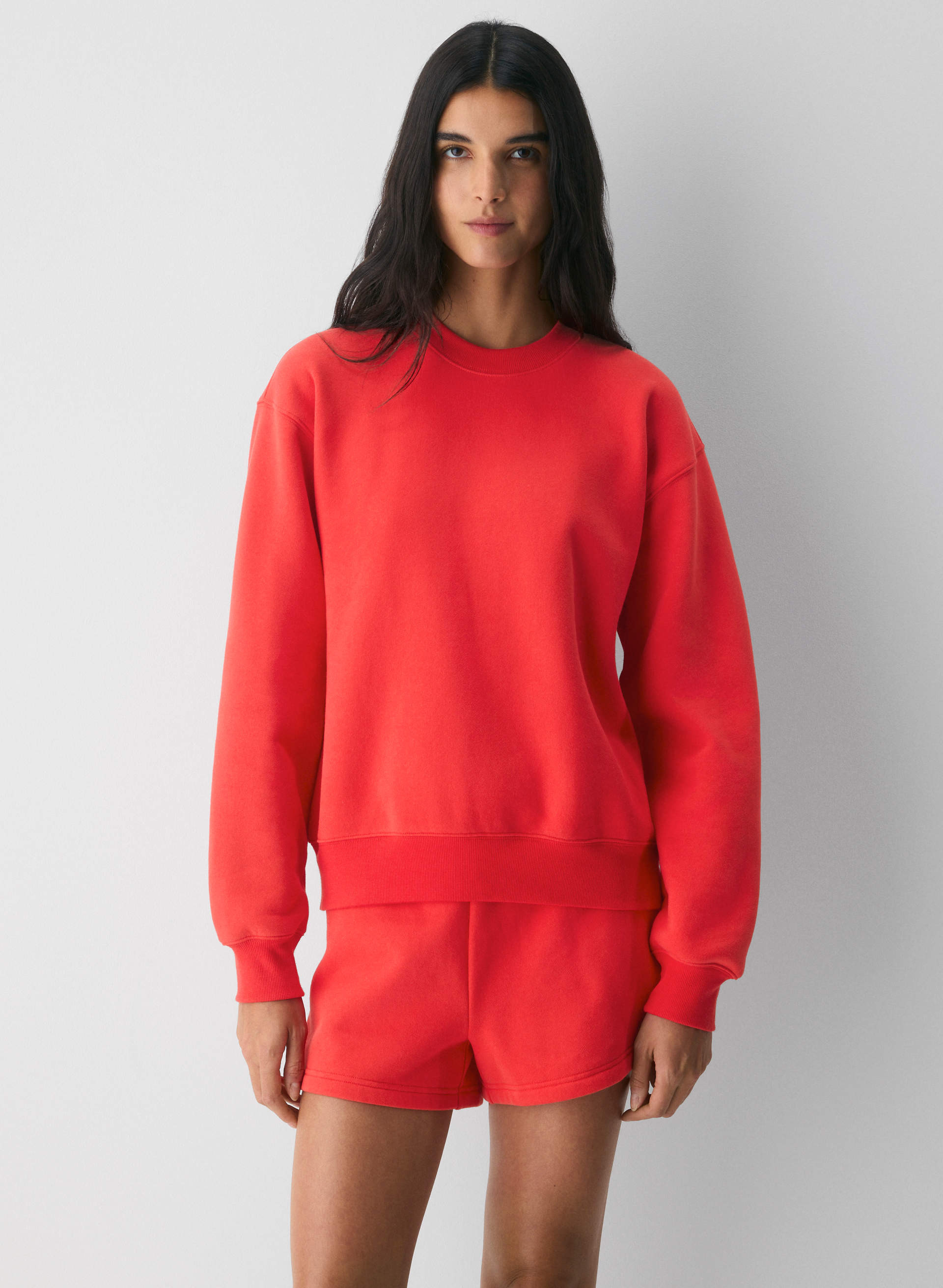 COZY SWEATFLEECE PERFECT CREW SWEATSHIRT | Aritzia