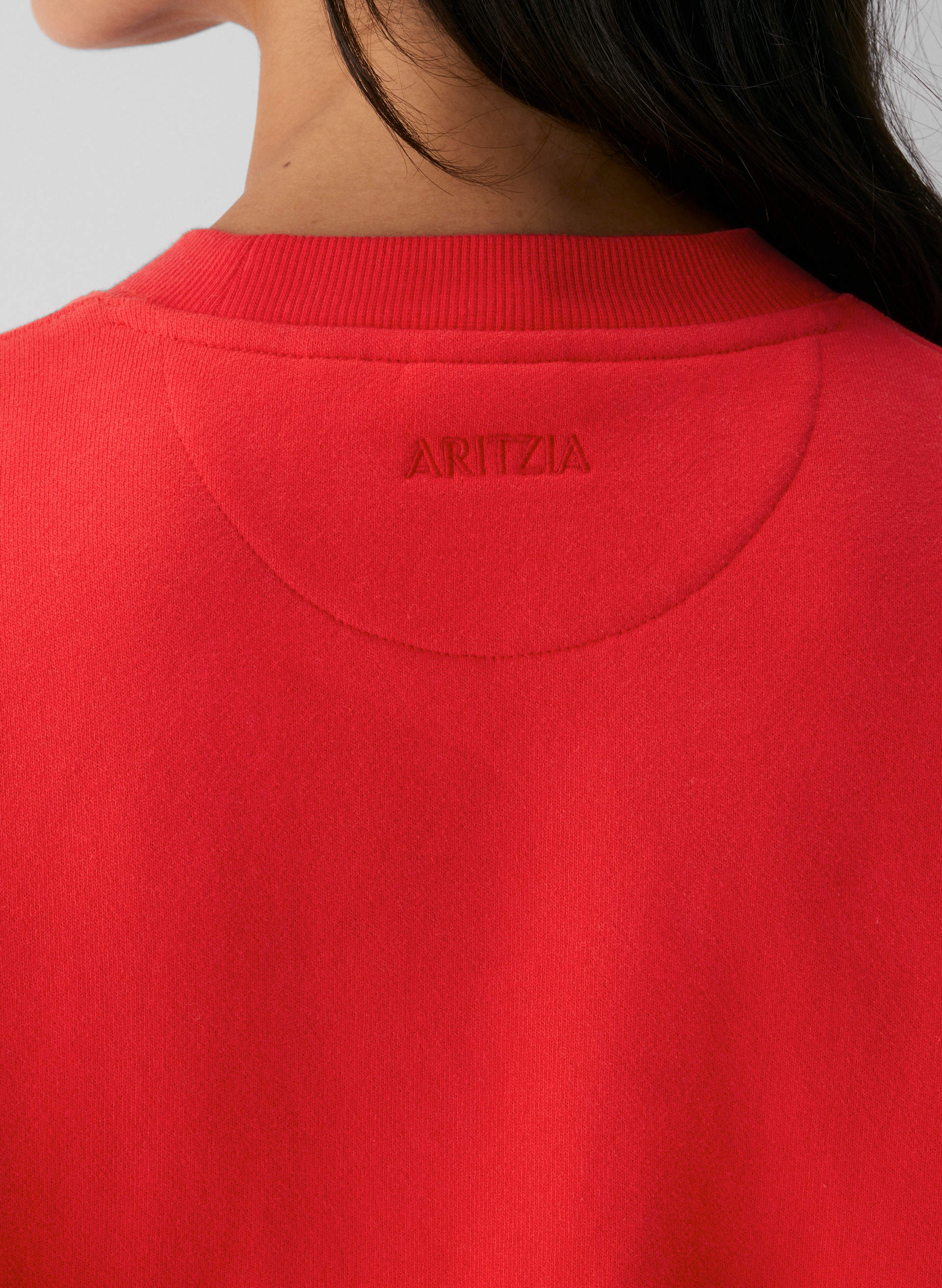 COZY SWEATFLEECE PERFECT CREW SWEATSHIRT | Aritzia