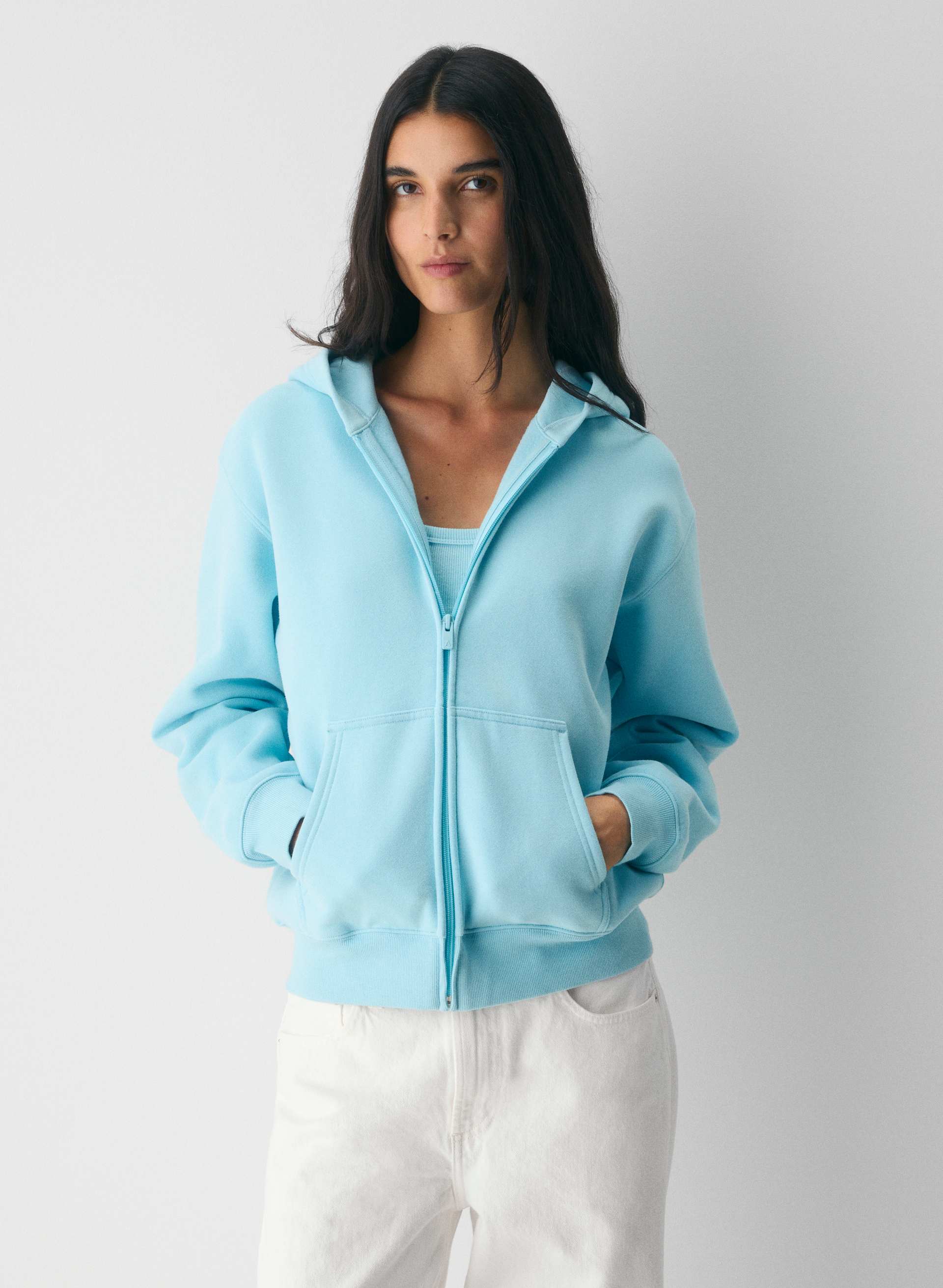 COZY SWEATFLEECE PERFECT ZIP HOODIE | Aritzia