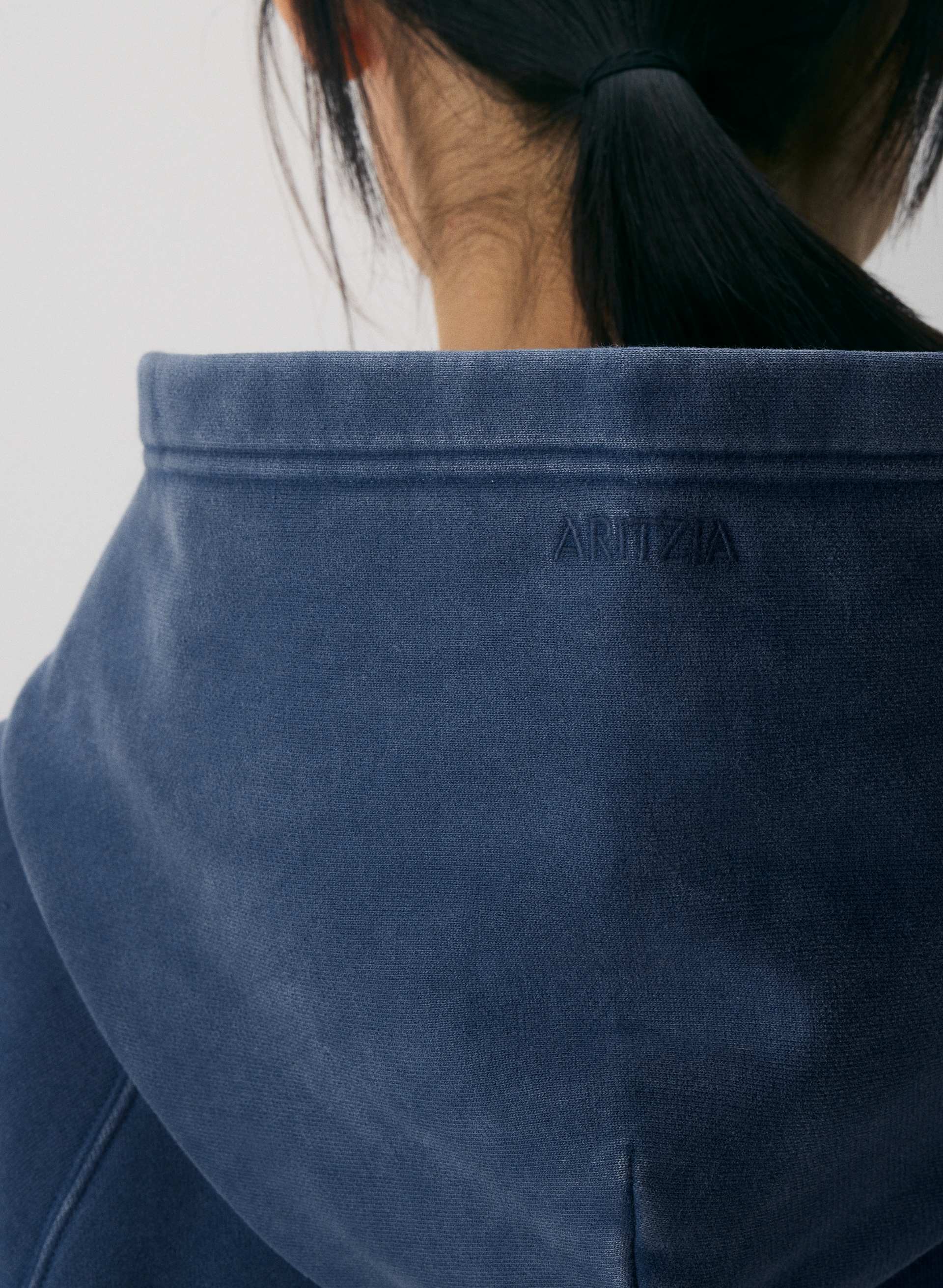 COZY SWEATFLEECE MEGA RAGLAN™ HOODIE | Aritzia
