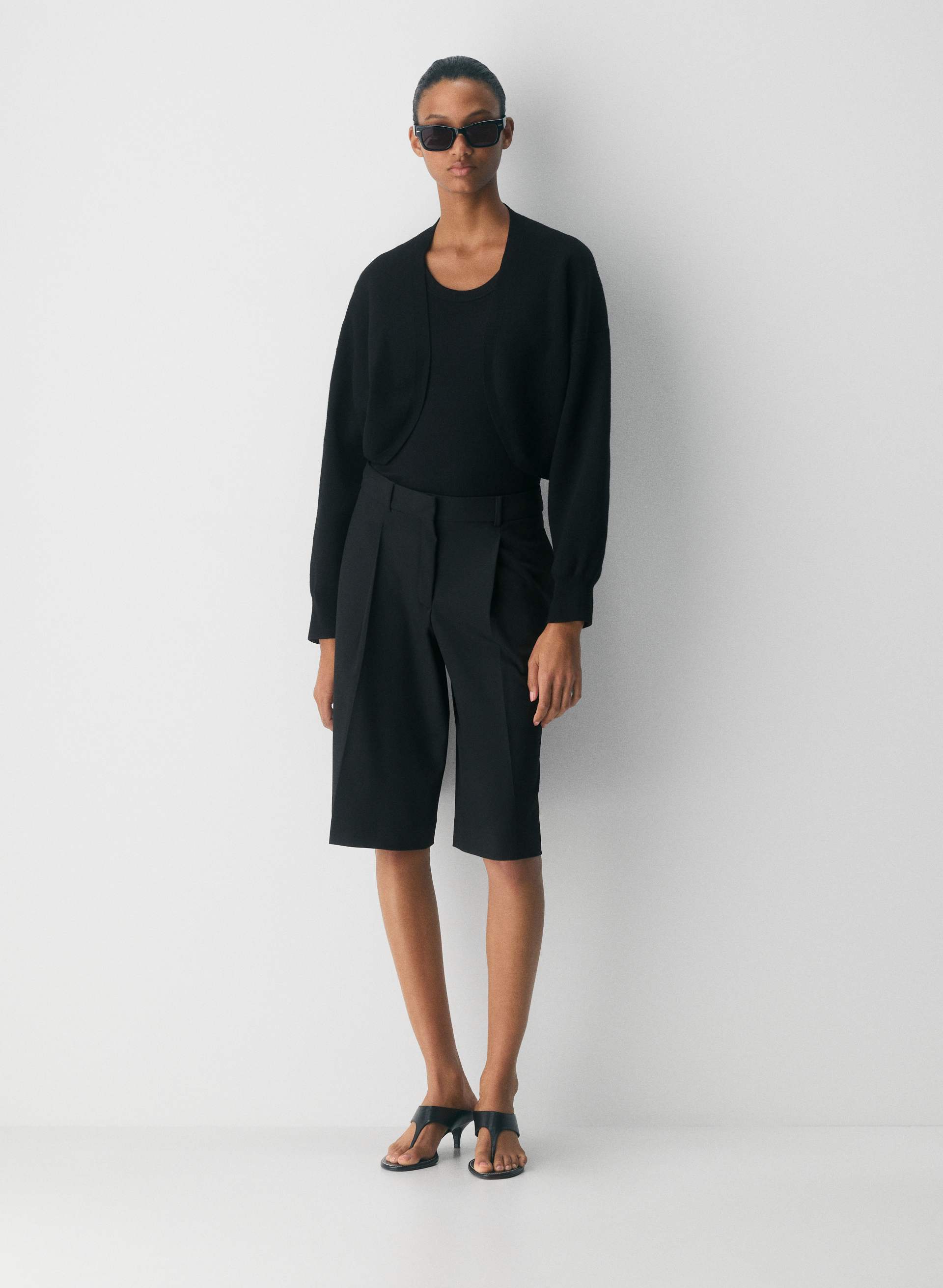 NEW DECISION SHRUG | Aritzia