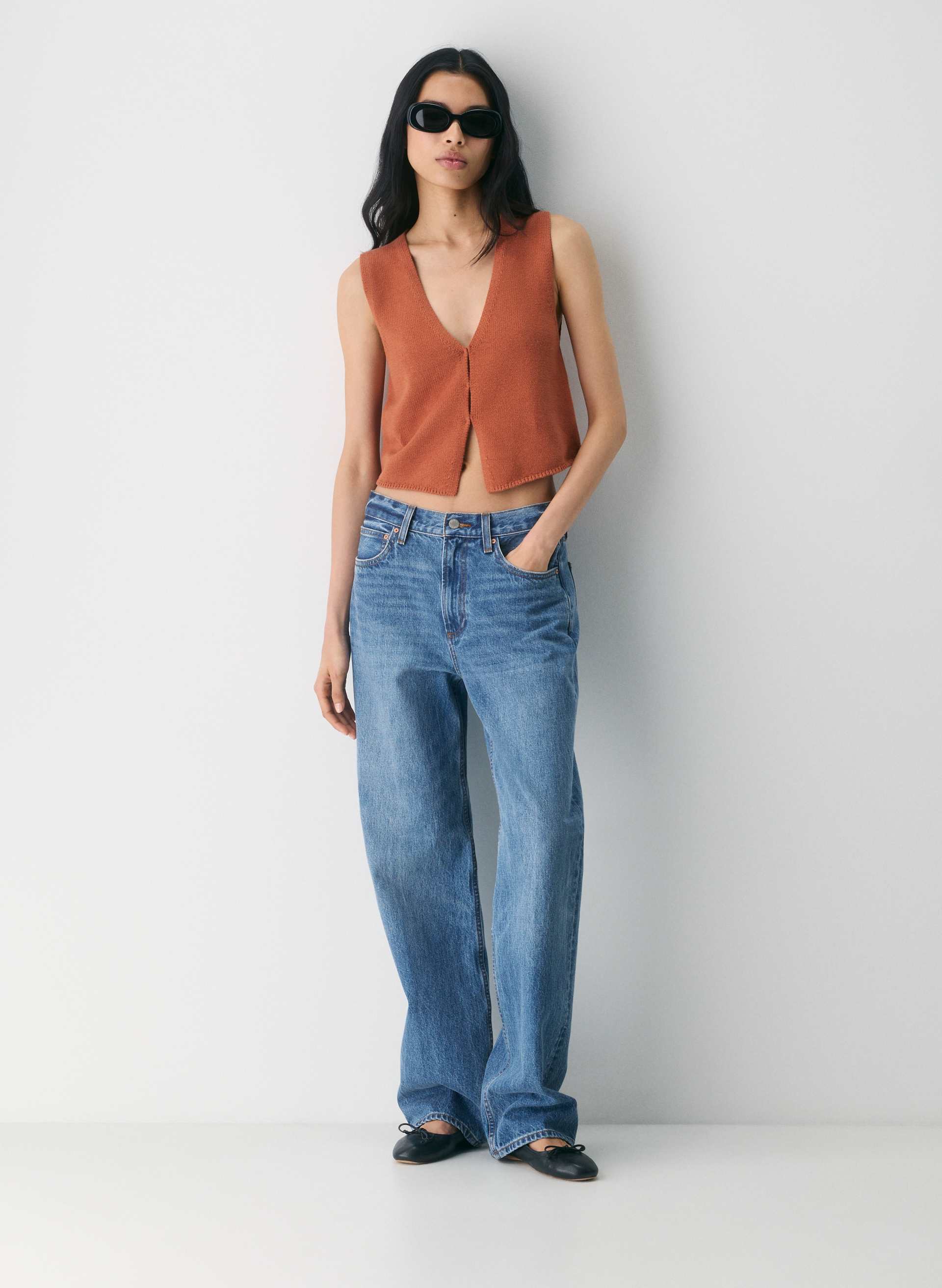 COTTON CHARM™ BASQUE SWEATER VEST | Aritzia