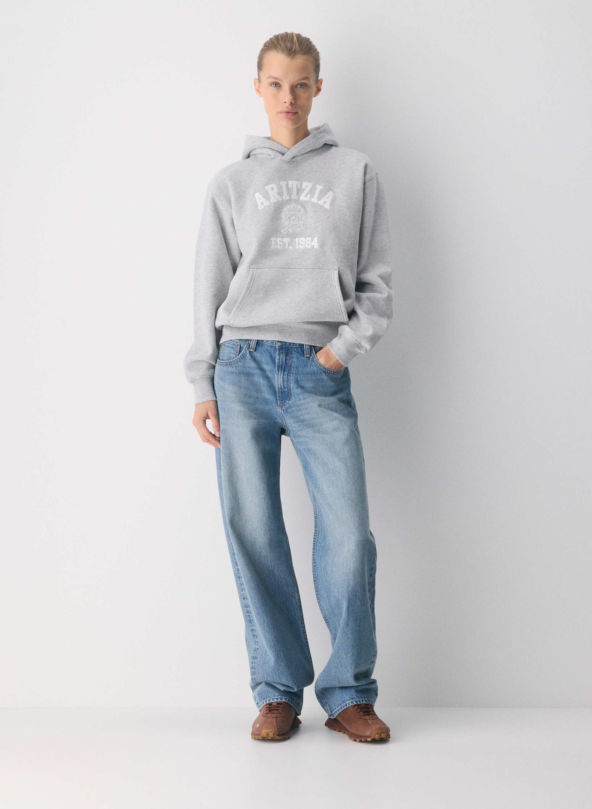COZY SWEATFLEECE PERFECT HOODIE | Aritzia