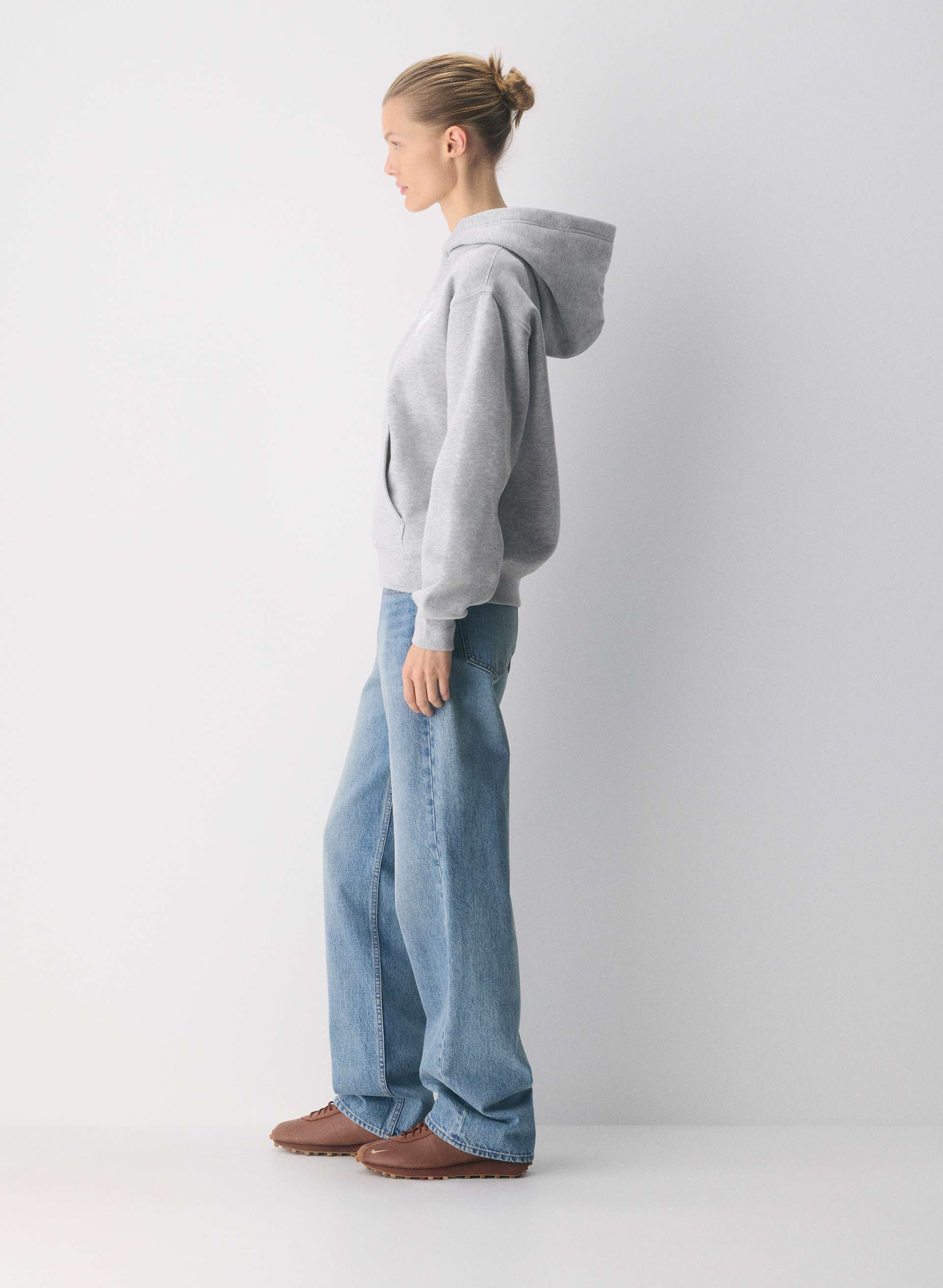 COZY SWEATFLEECE PERFECT HOODIE | Aritzia