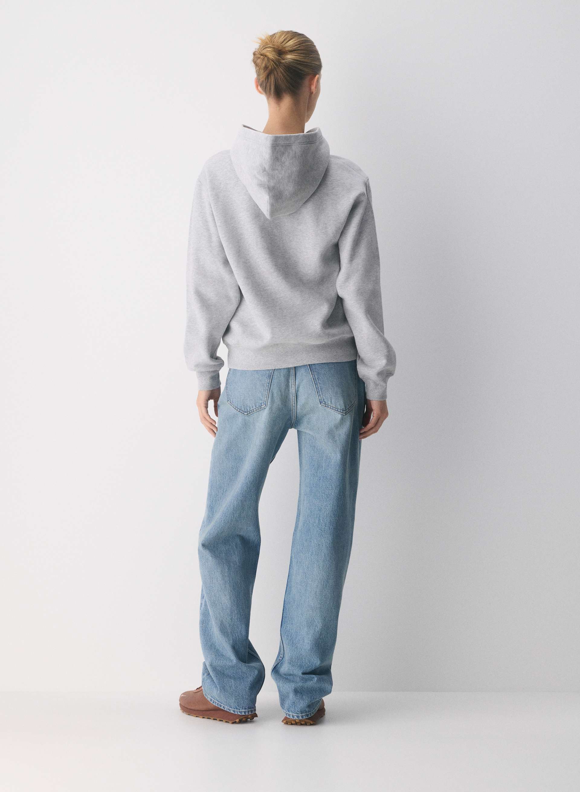 COZY SWEATFLEECE PERFECT HOODIE | Aritzia