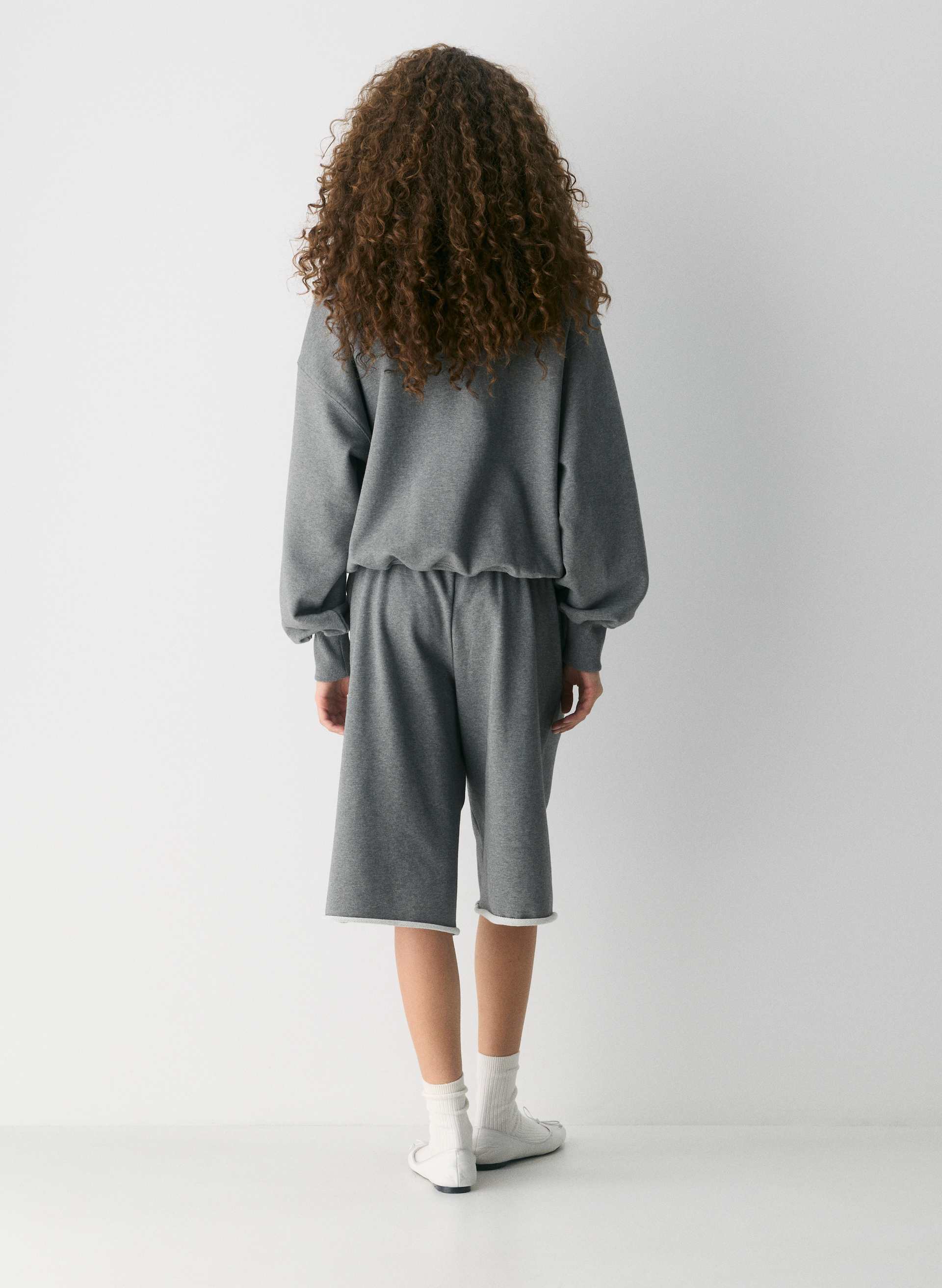 TERRY SWEATFLEECE MEGA CREW SWEATSHIRT | Aritzia