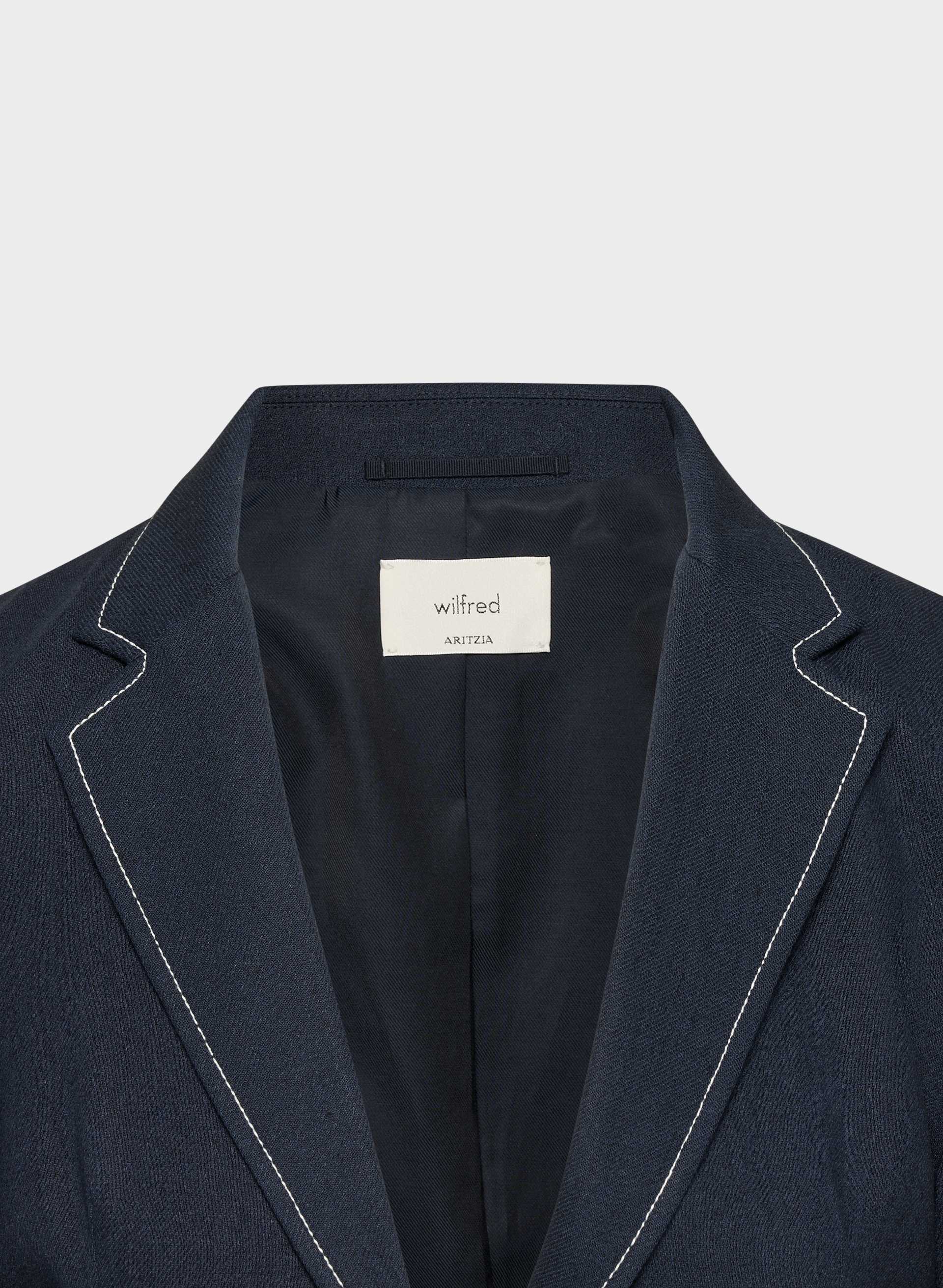 ETIQUETTE BLAZER | Aritzia