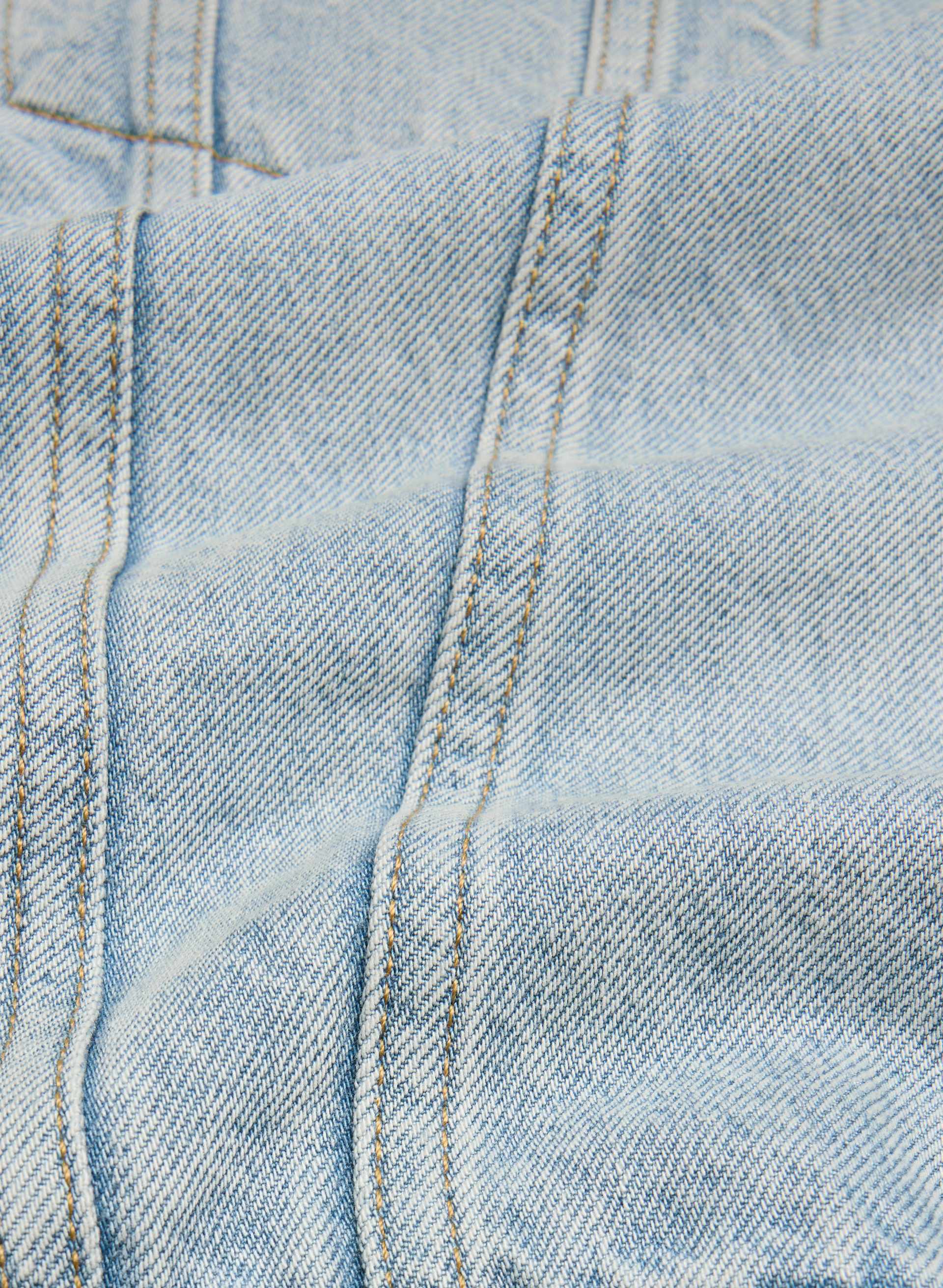 THE ‘90S SO-SOFT DENIM JACKET | Aritzia
