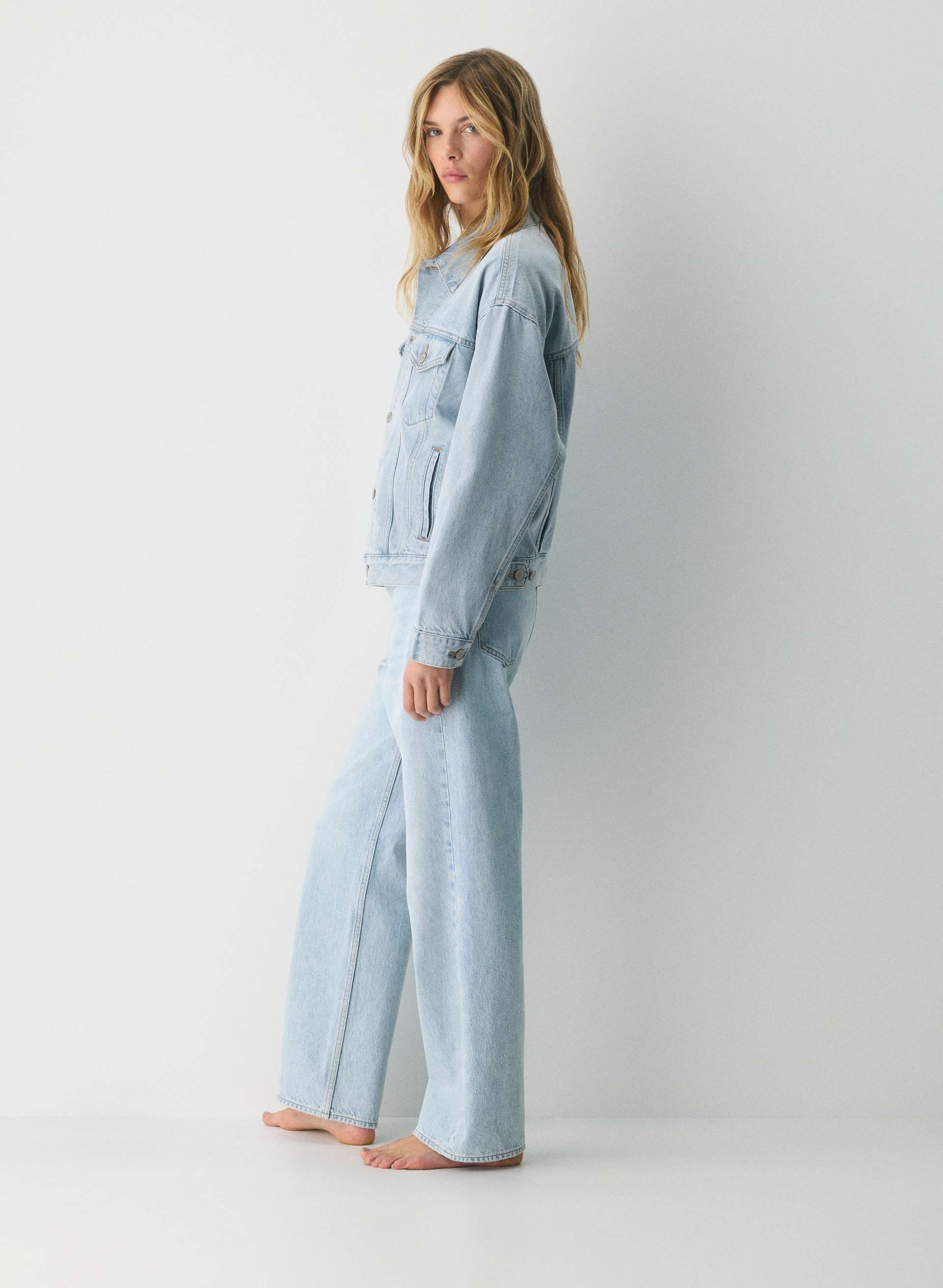 THE ‘90S SO-SOFT DENIM JACKET | Aritzia