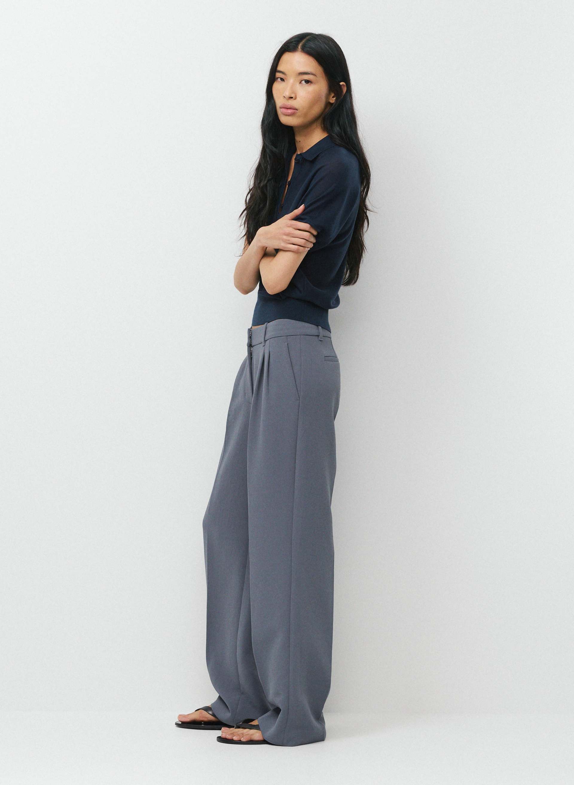 THE EFFORTLESS PANT™ LO-RISE | Aritzia