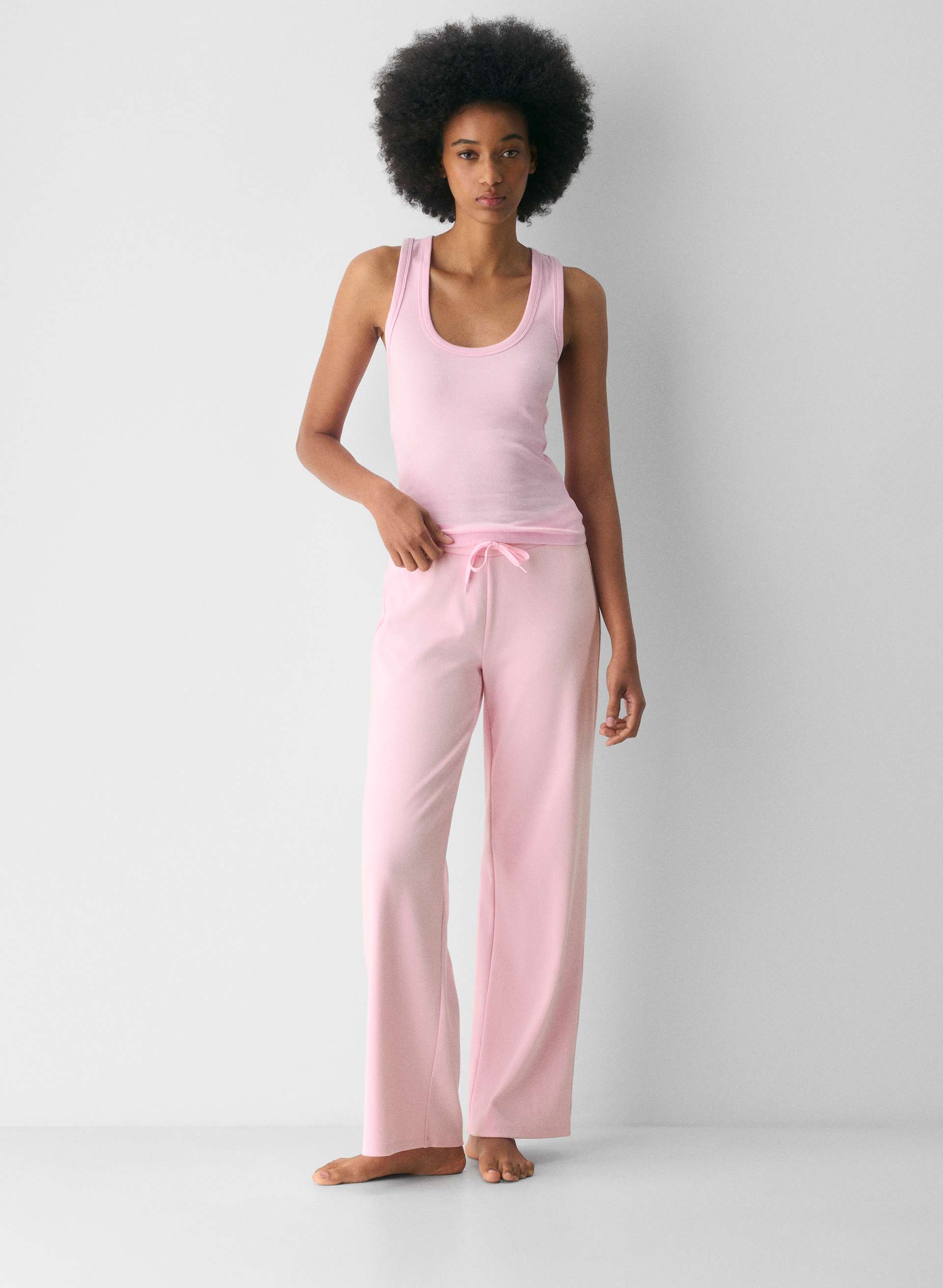 HomeStretch™ Rib Kickback Pant | Aritzia US