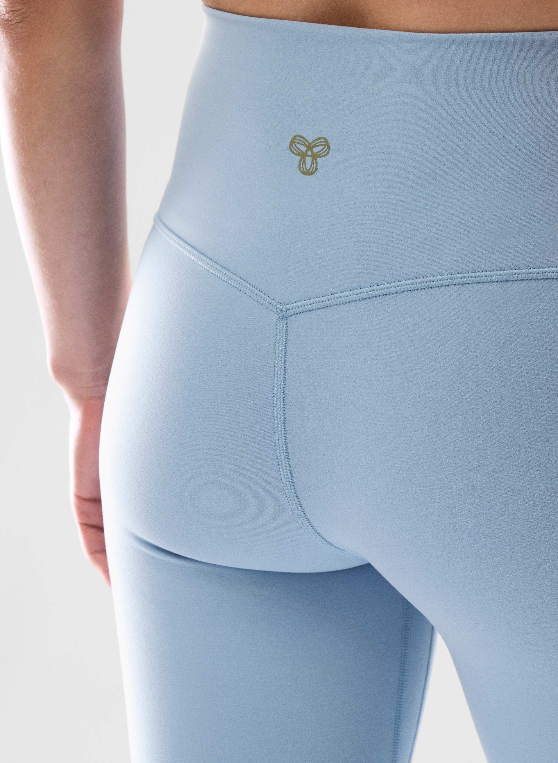 BUTTER CHEEKY HI-RISE 28" LEGGING | Aritzia