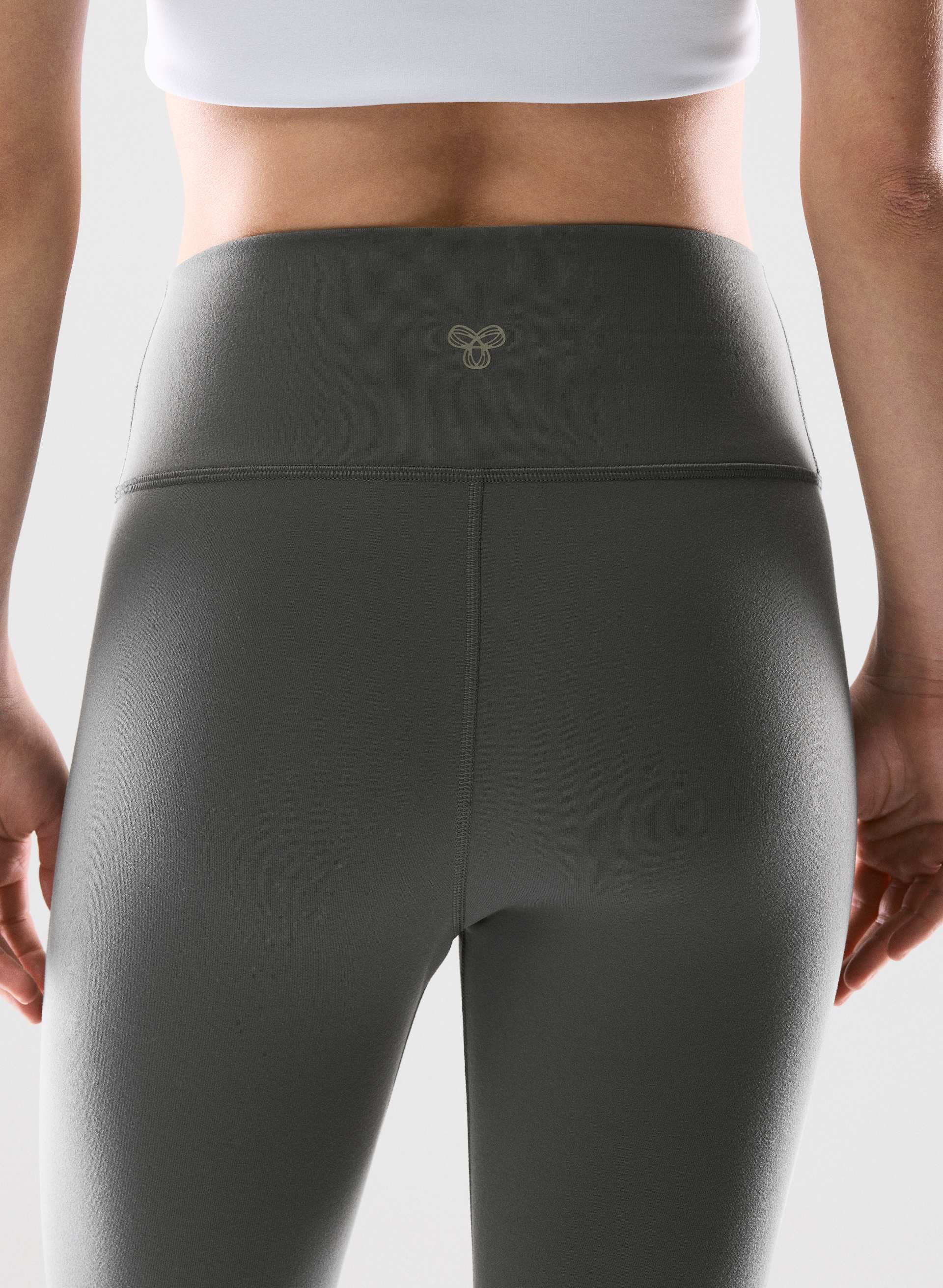 LIFE ATMOSPHERE HI-RISE 26" LEGGING | Aritzia