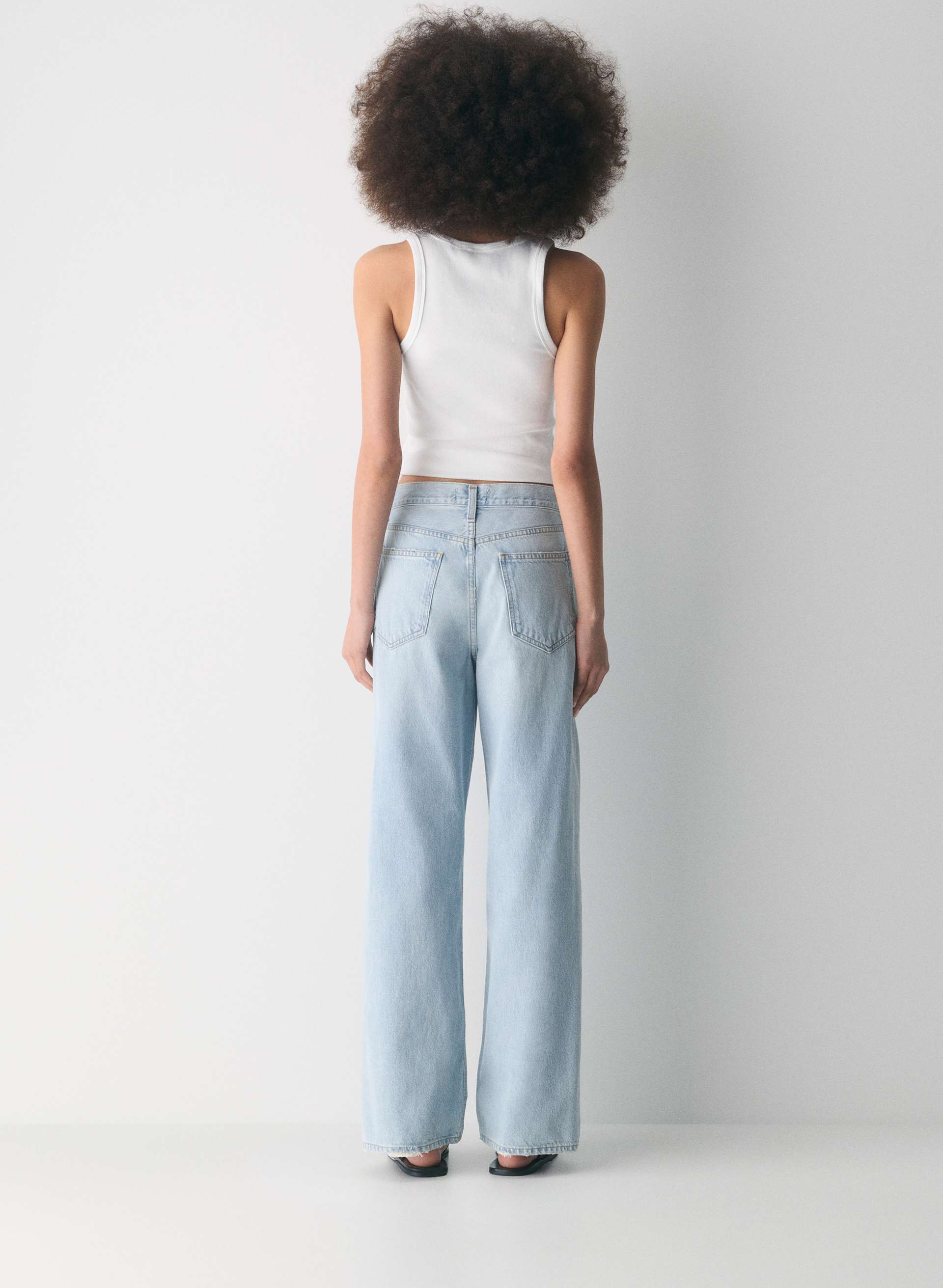 LOW-SLUNG BAGGY JEAN | Aritzia