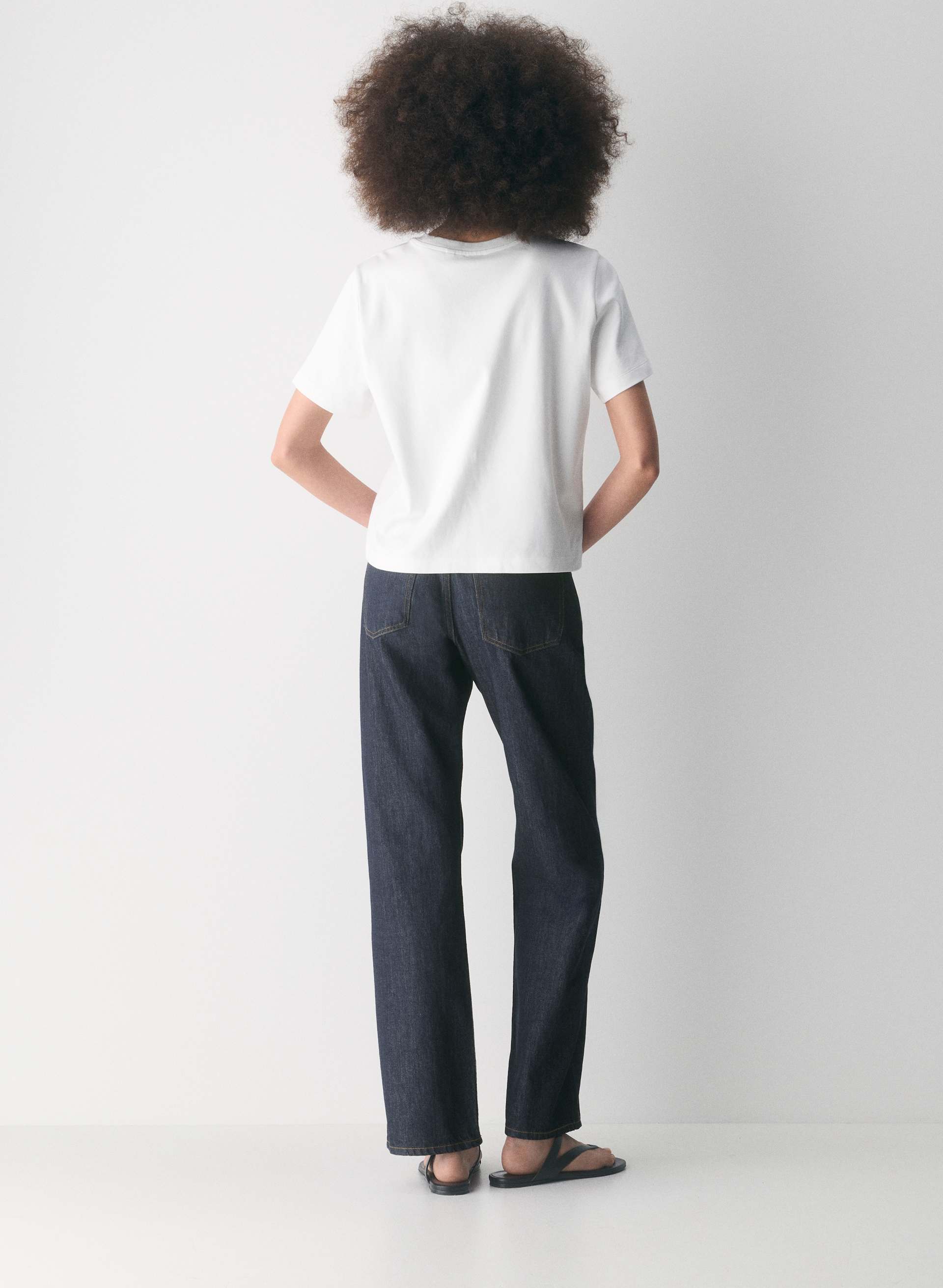 LOW RISE LOOSE JEAN | Aritzia