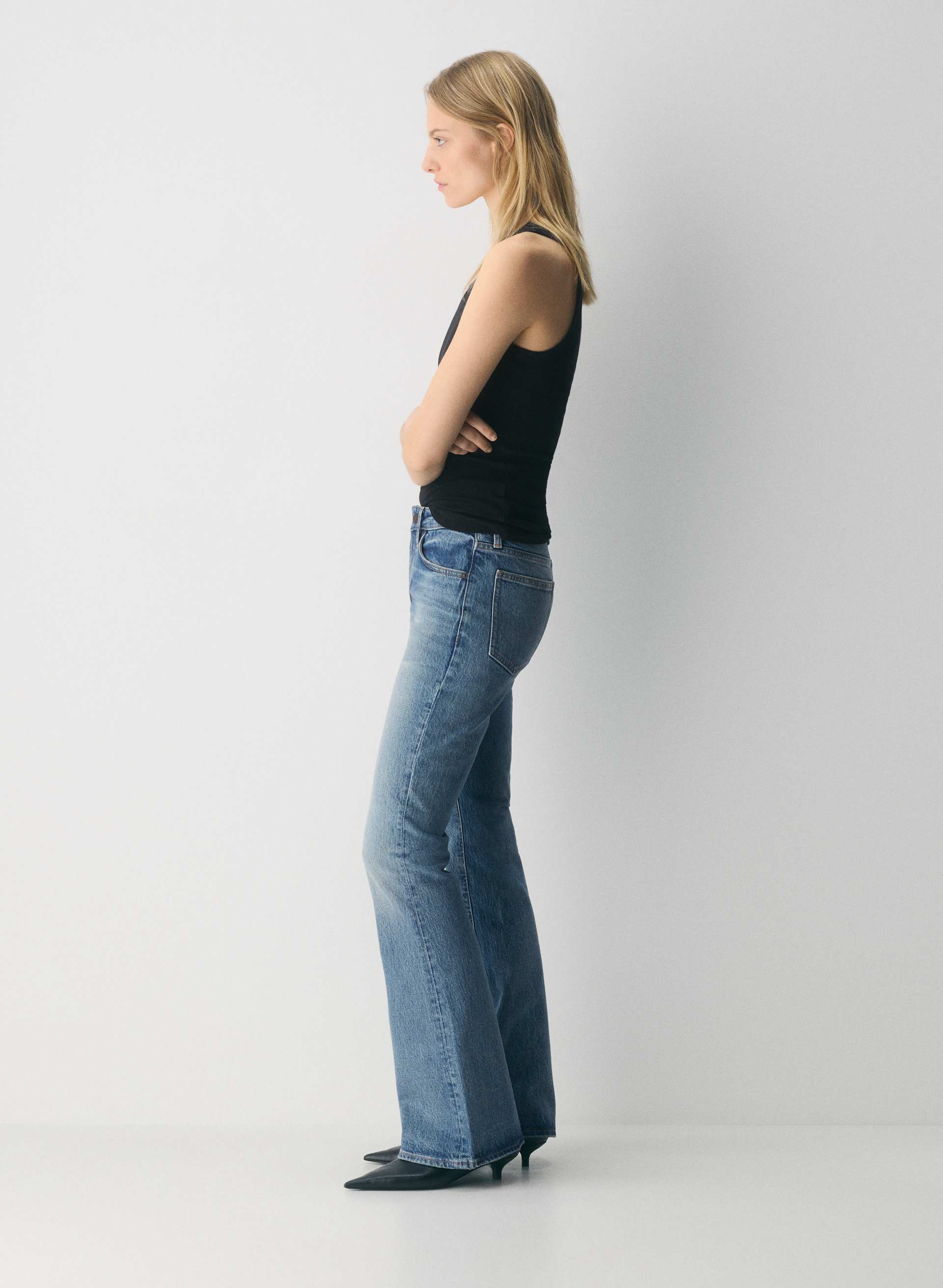 DENISE MID-RISE FLARE JEAN | Aritzia