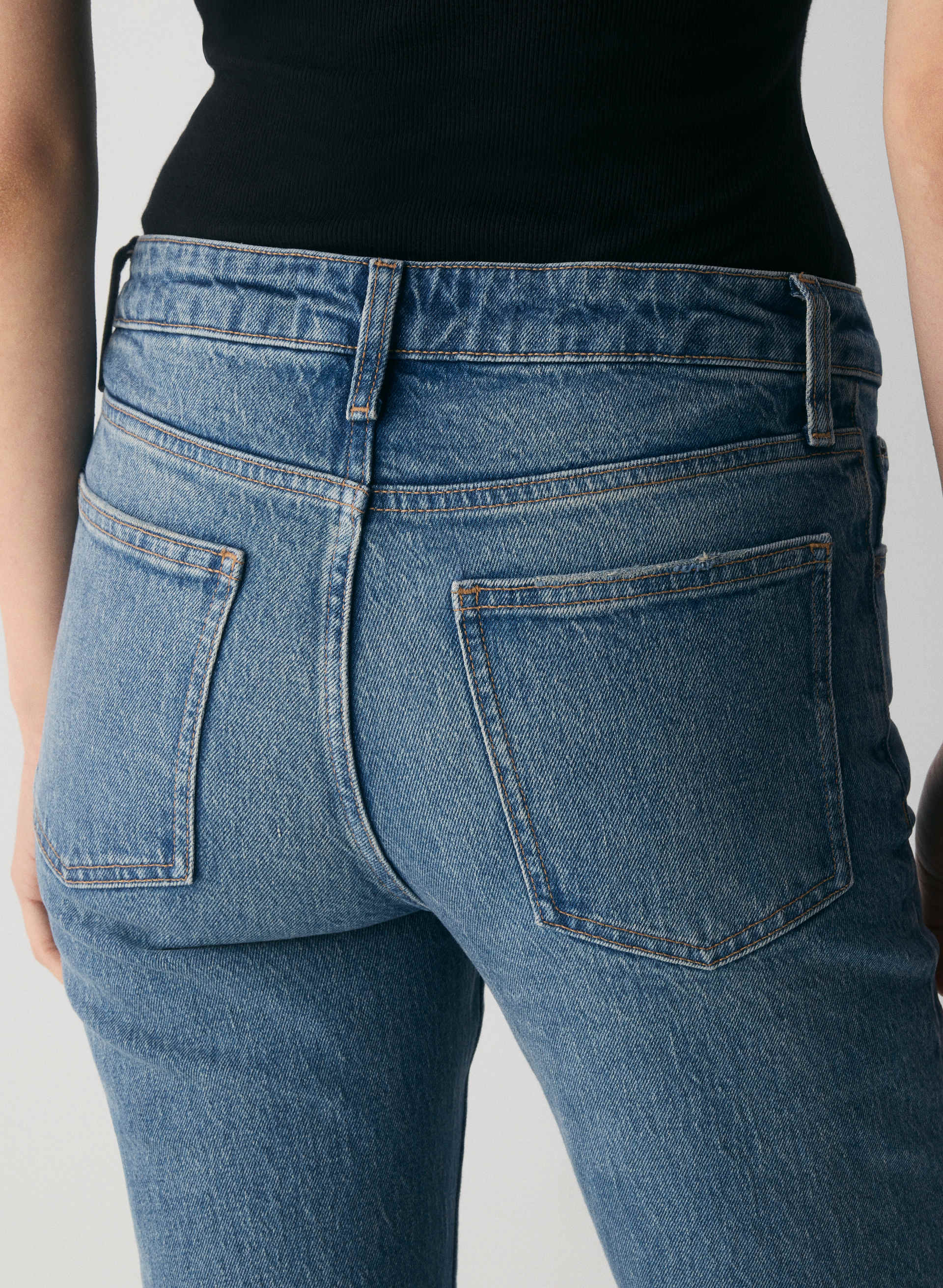 DENISE MID-RISE FLARE JEAN | Aritzia