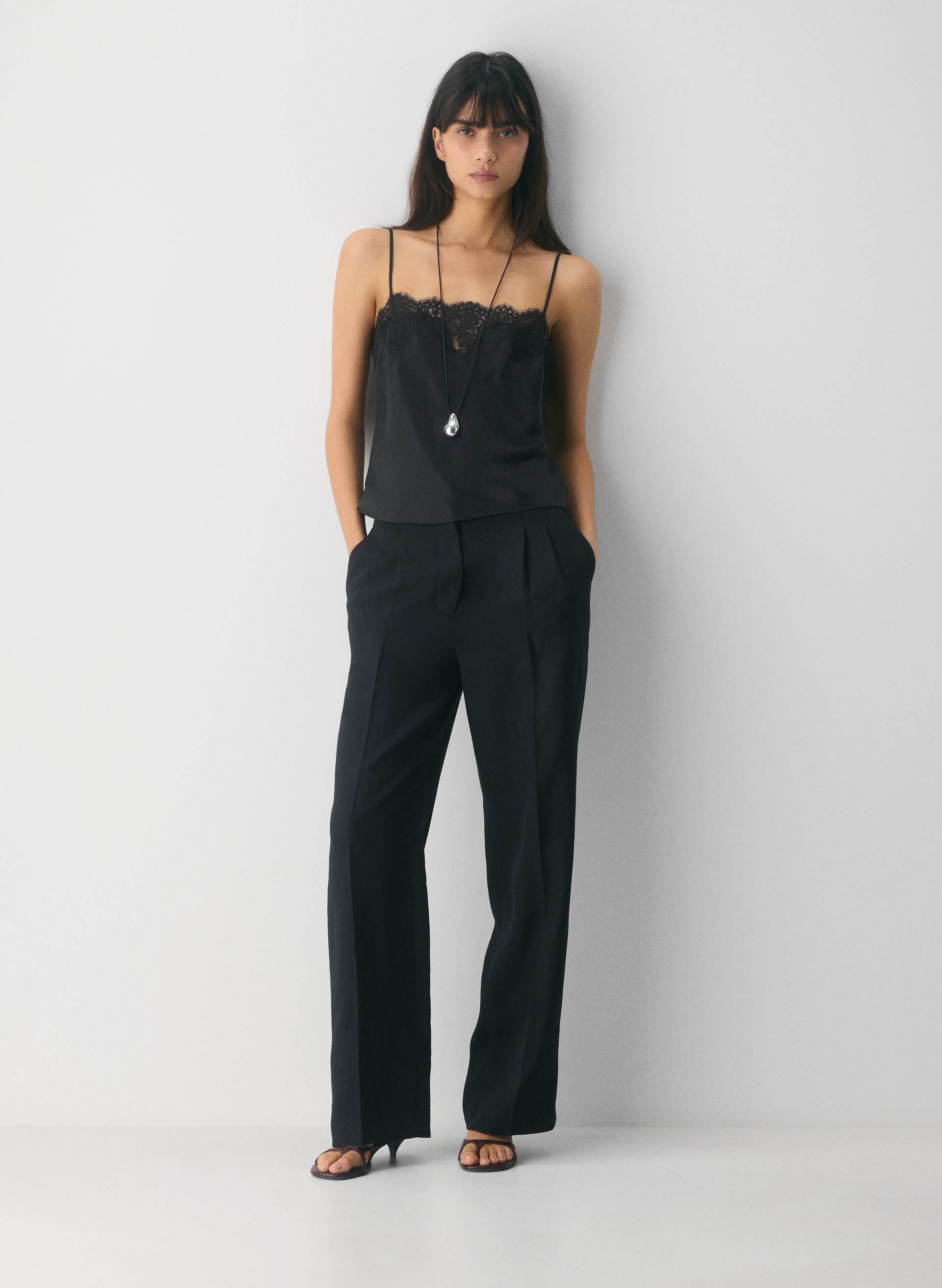 THE EFFORTLESS PANT™ | Aritzia