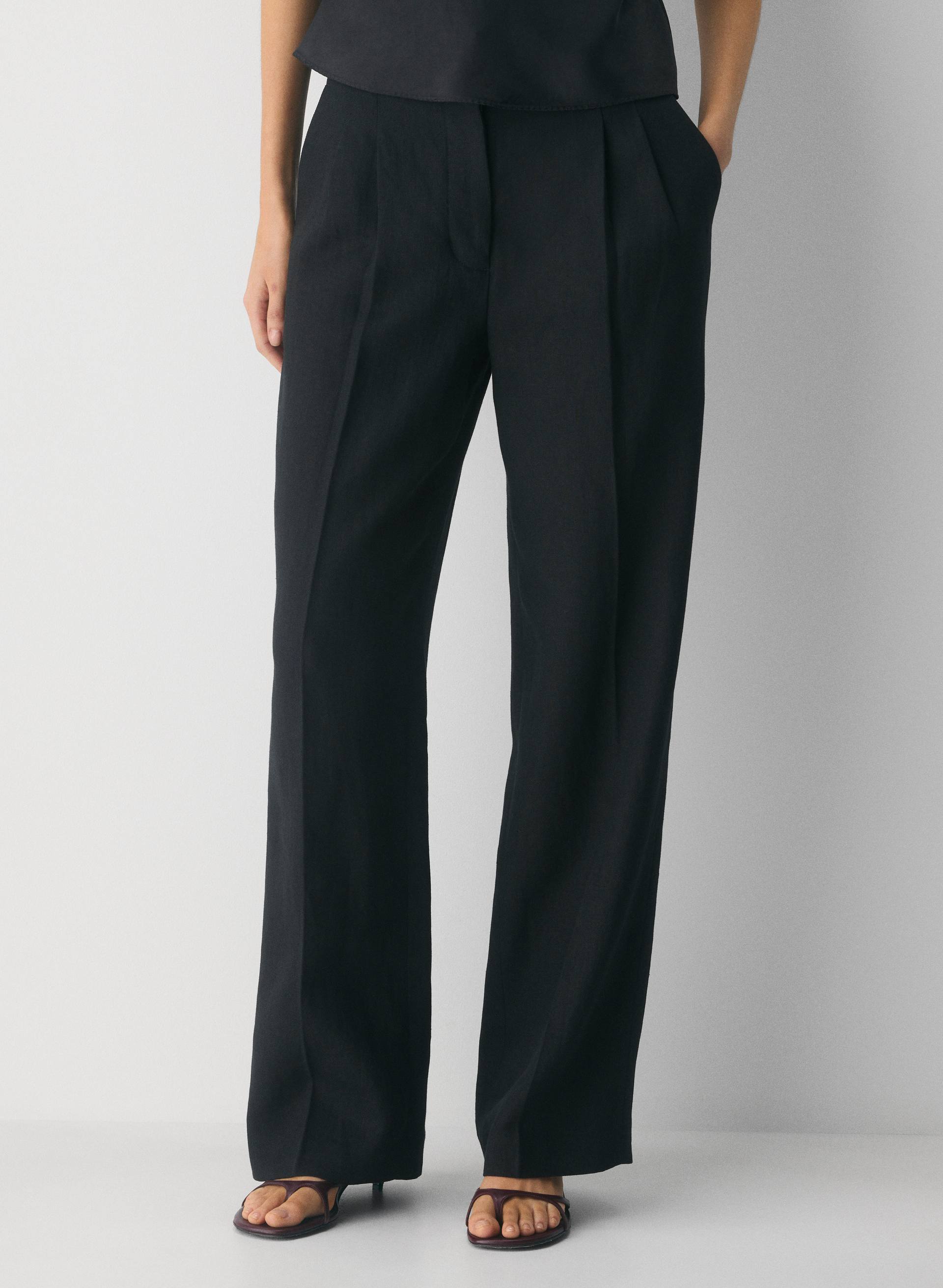 THE EFFORTLESS PANT™ | Aritzia