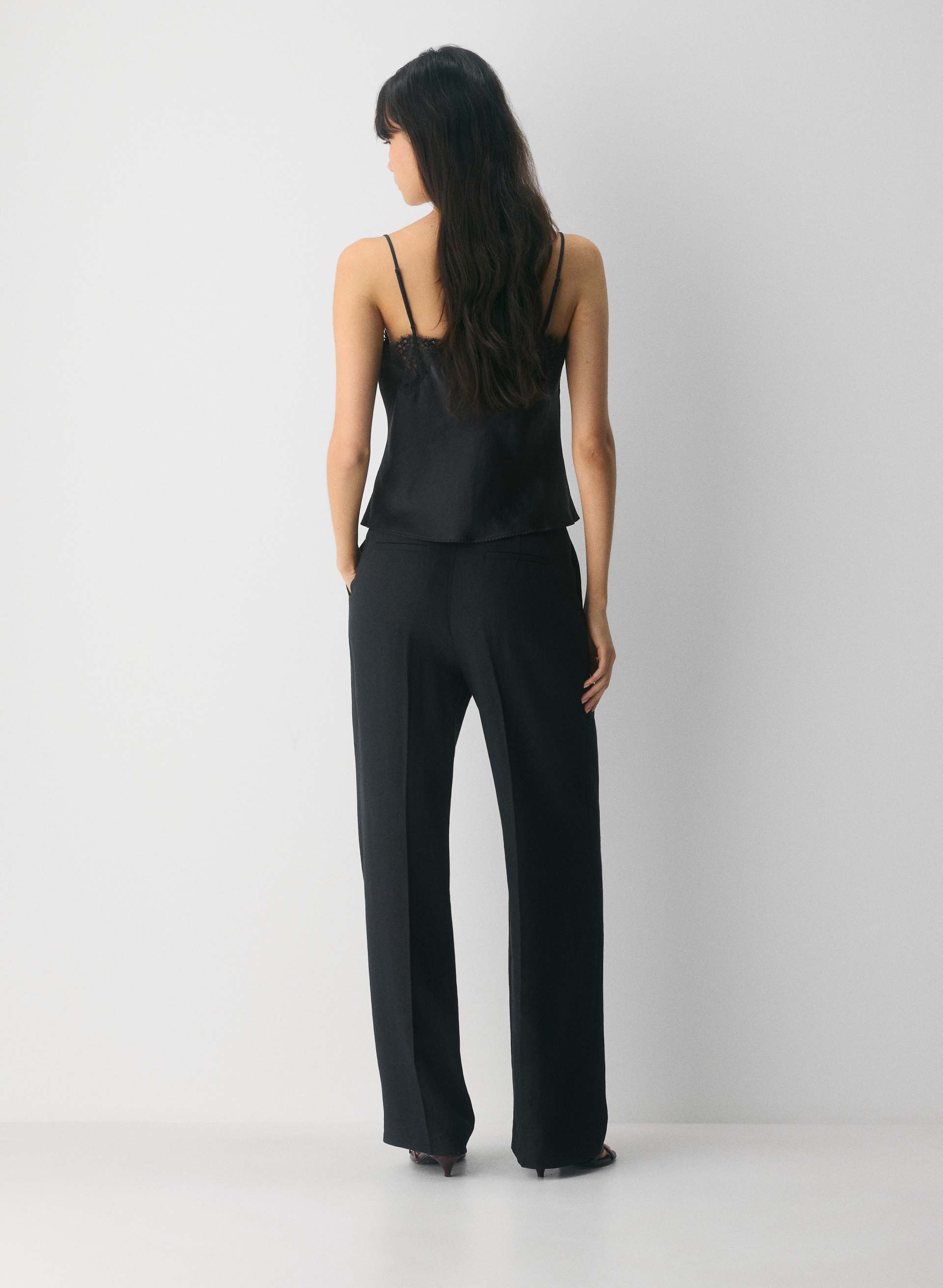 THE EFFORTLESS PANT™ | Aritzia