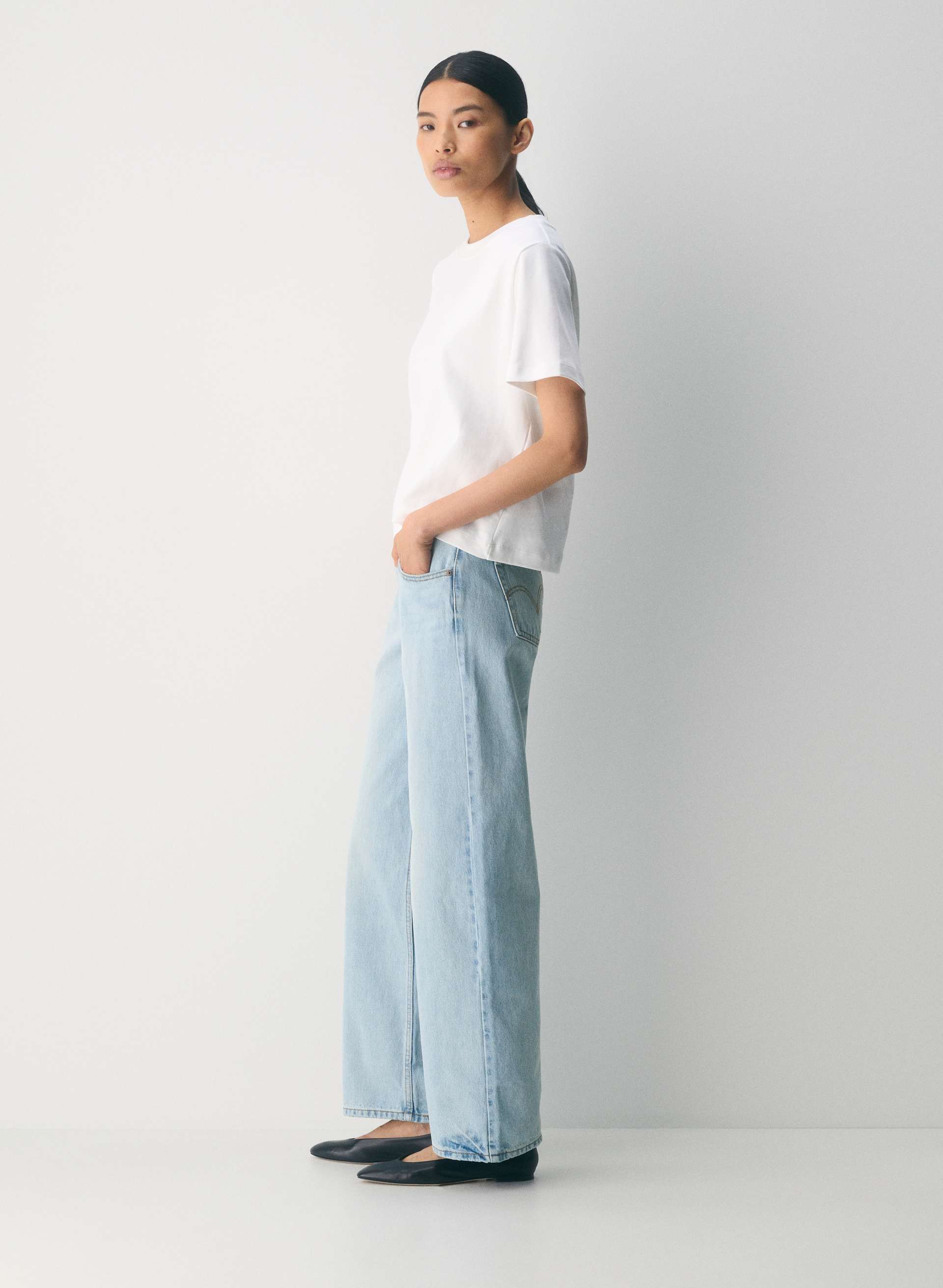 LOW LOOSE JEAN | Aritzia