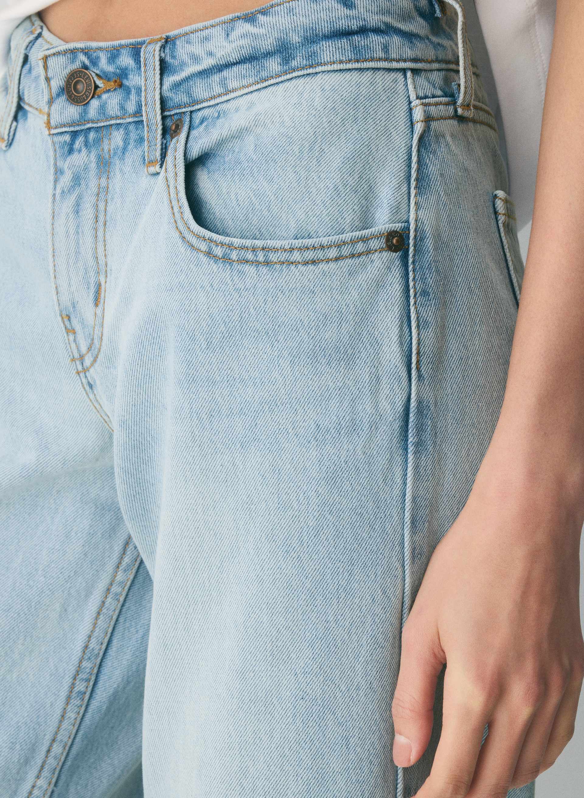 LOW LOOSE JEAN | Aritzia