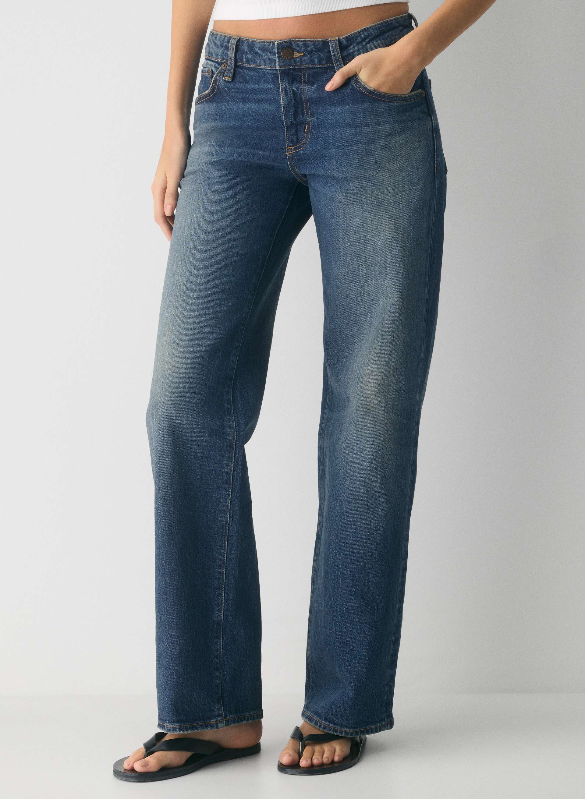 SALMA SUPER LO-RISE STRAIGHT JEAN | Aritzia