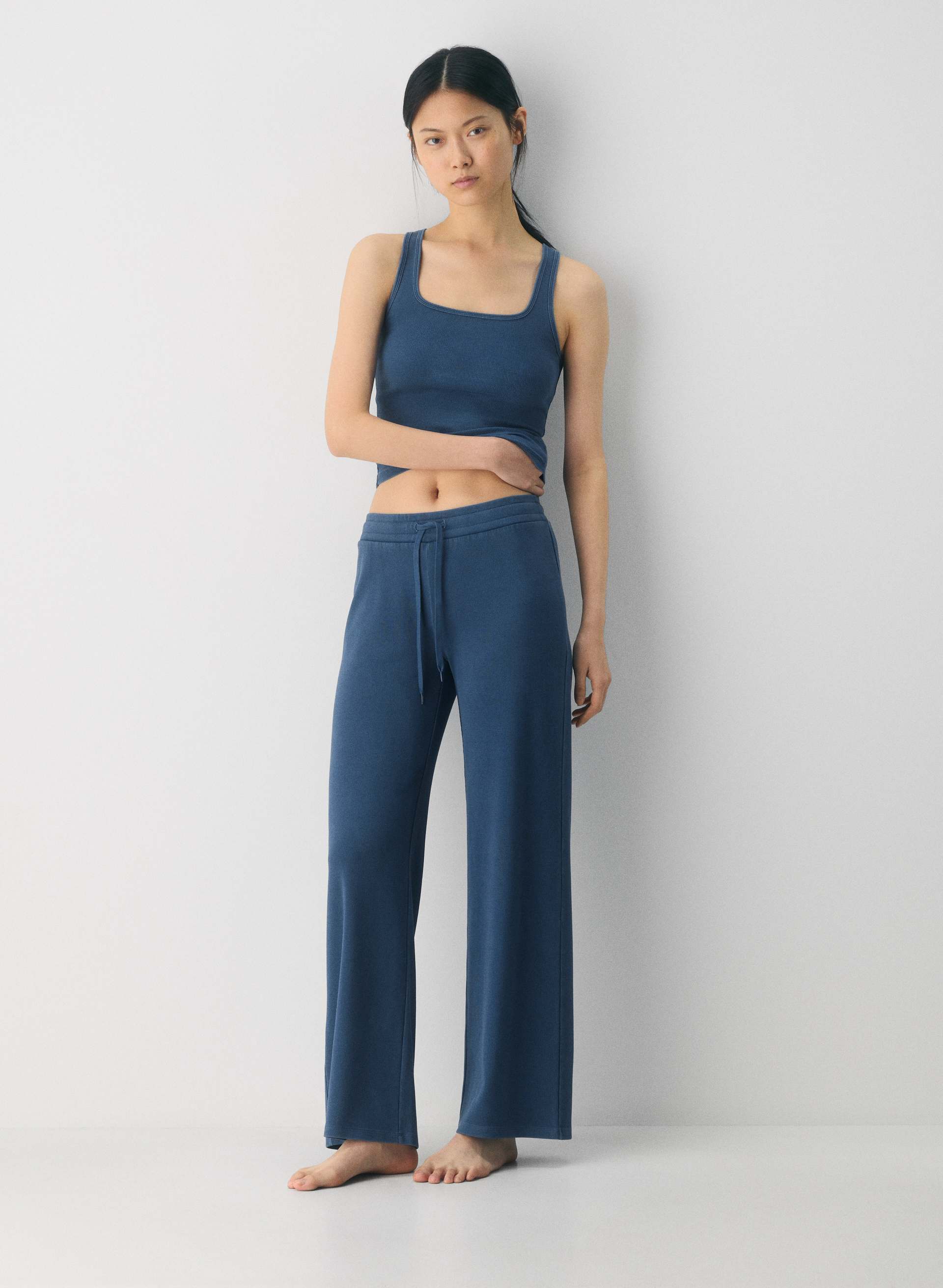 HOMESTRETCH™ RIB KICKBACK PANT | Aritzia
