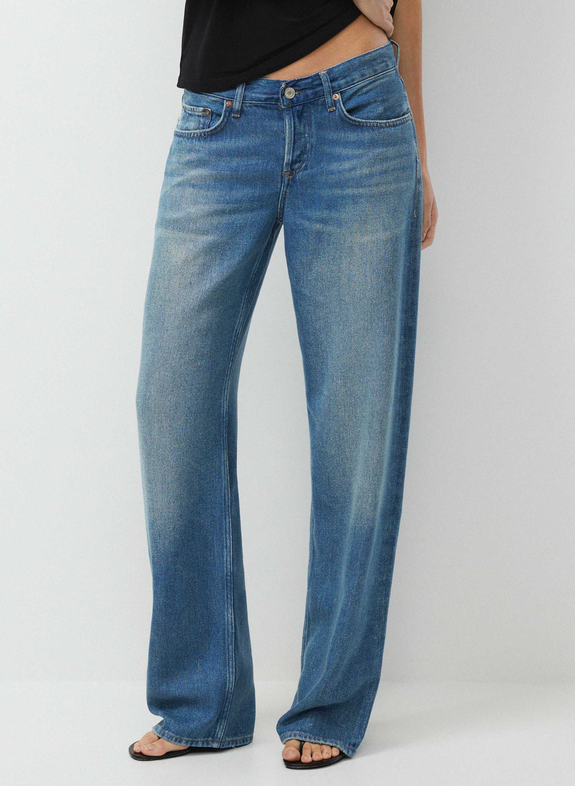 LOW RISE LOOSE JEAN | Aritzia