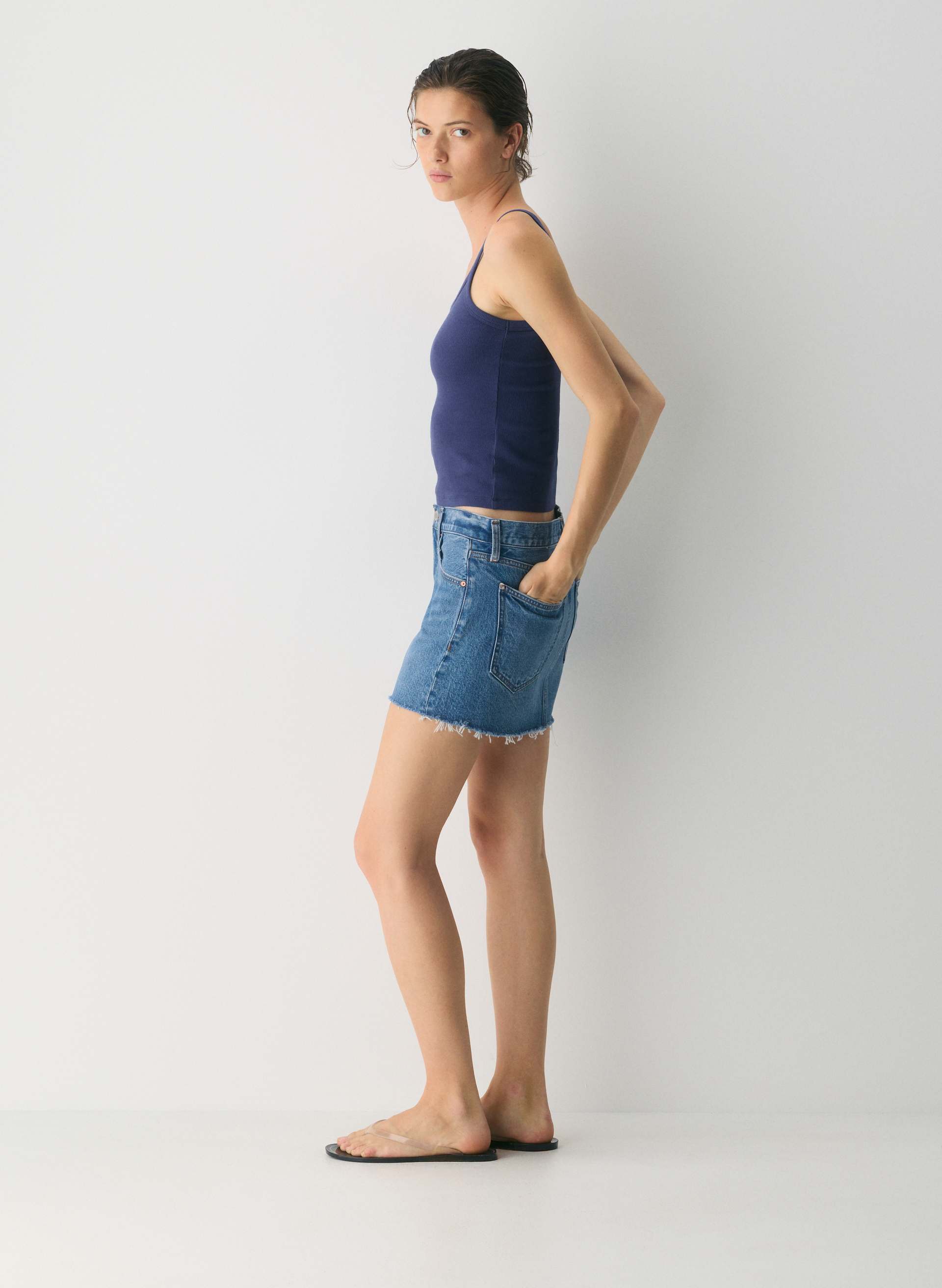 THE '90S RICCI DENIM SKIRT | Aritzia