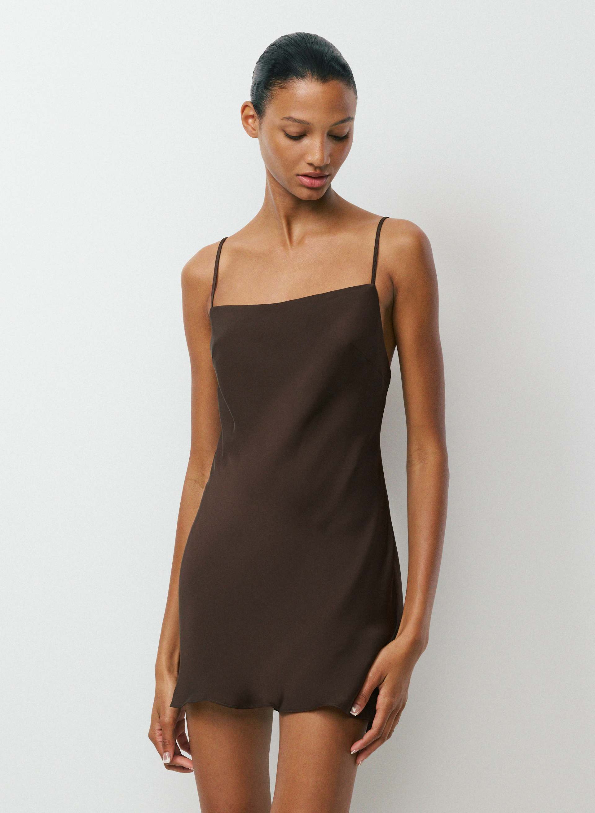 SHISHIKUI ダークブラウン リボンストラップ キャミソール Confession Satin Dress | Aritzia US
