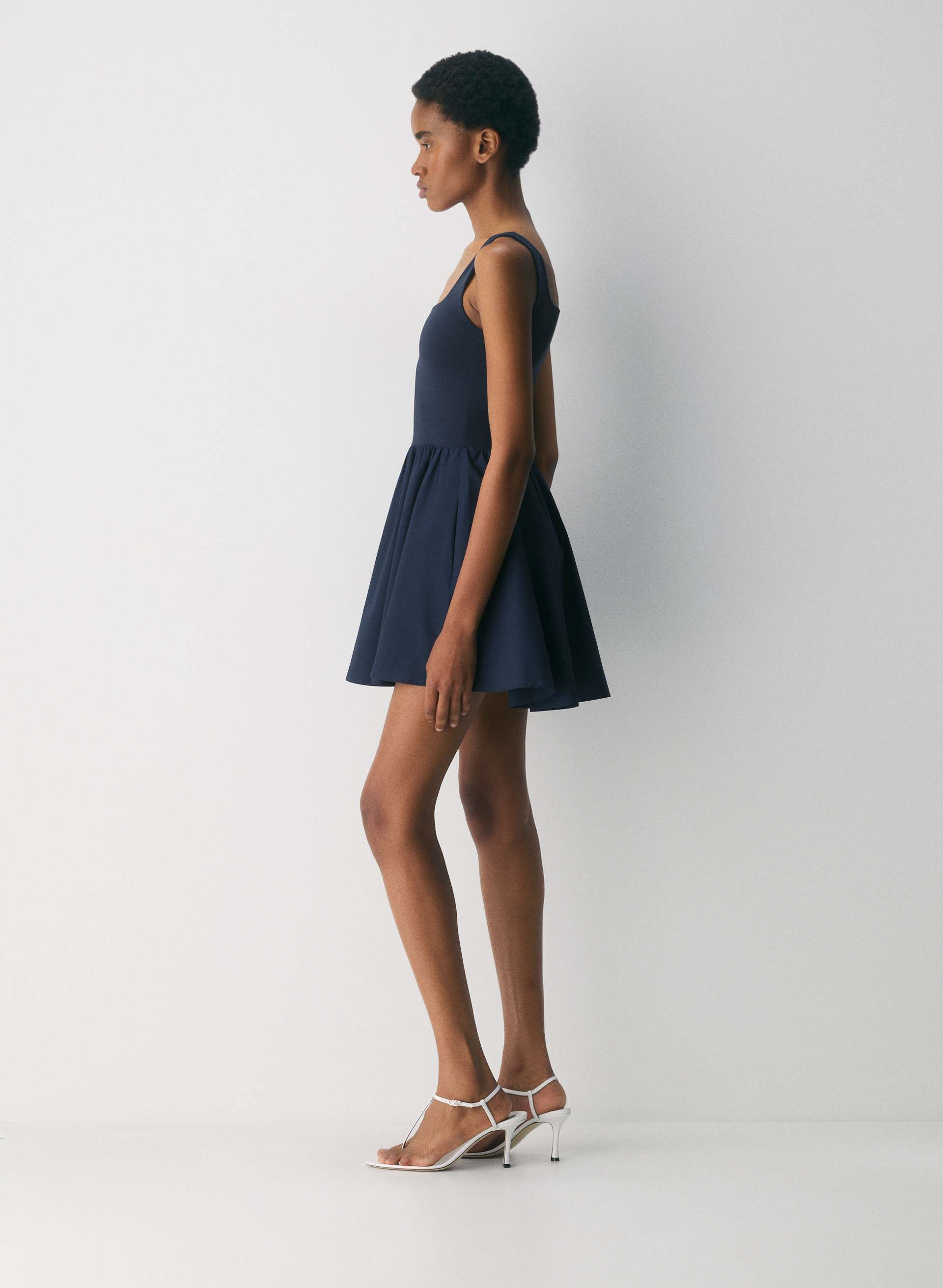 MINIROBE REVIVE EN POPELINE | Aritzia