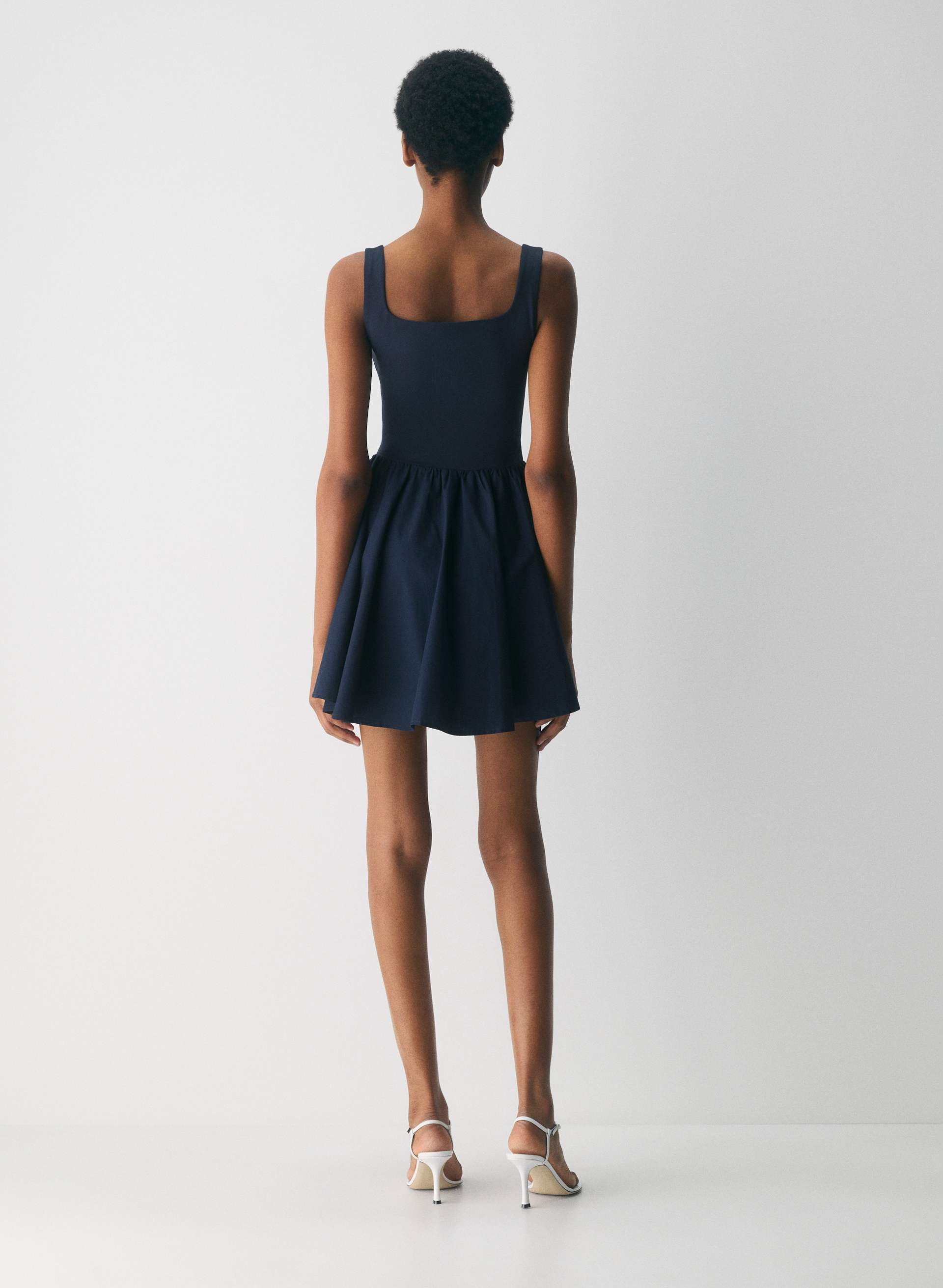 MINIROBE REVIVE EN POPELINE | Aritzia