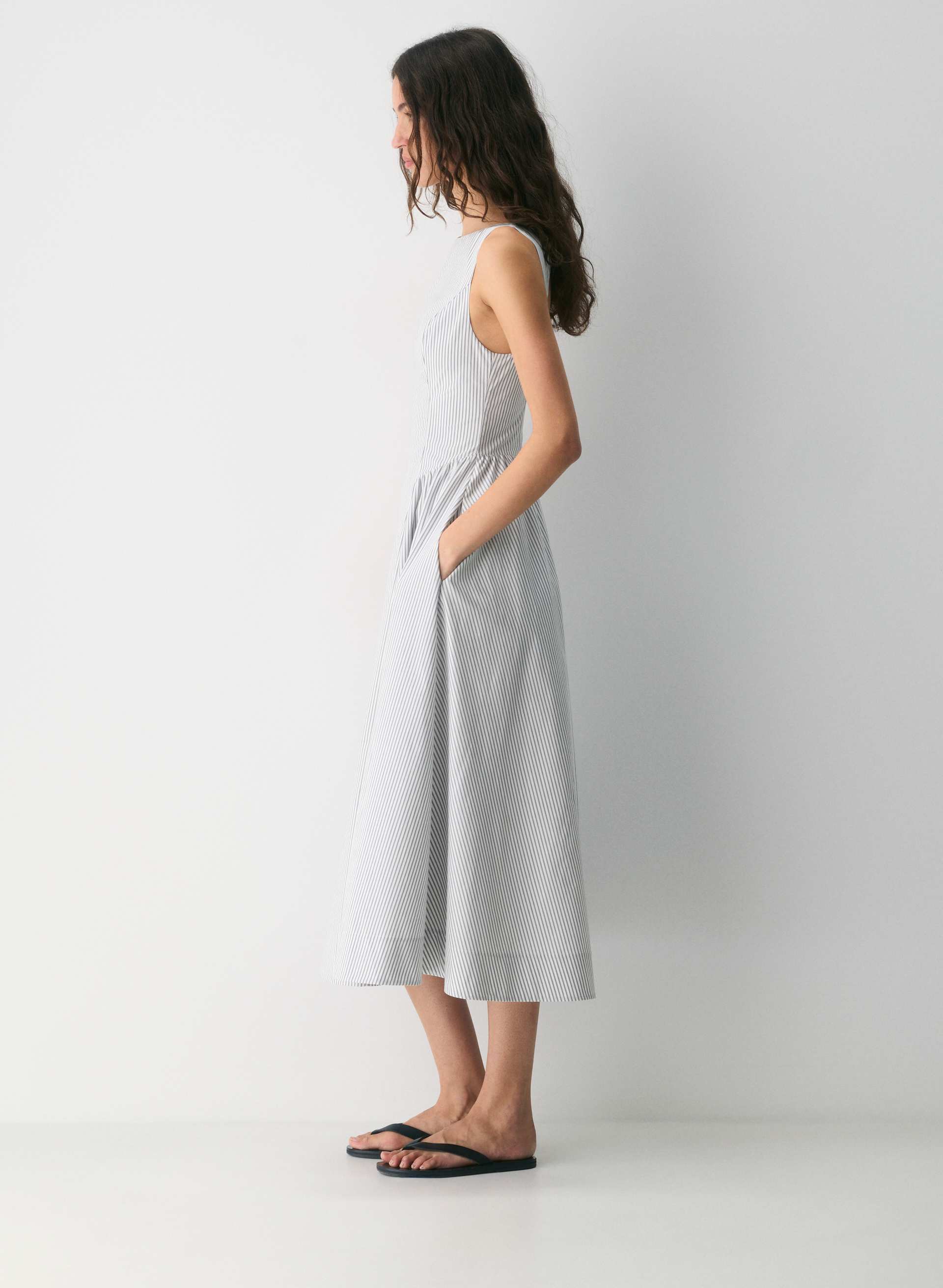 TINA POPLIN DRESS | Aritzia
