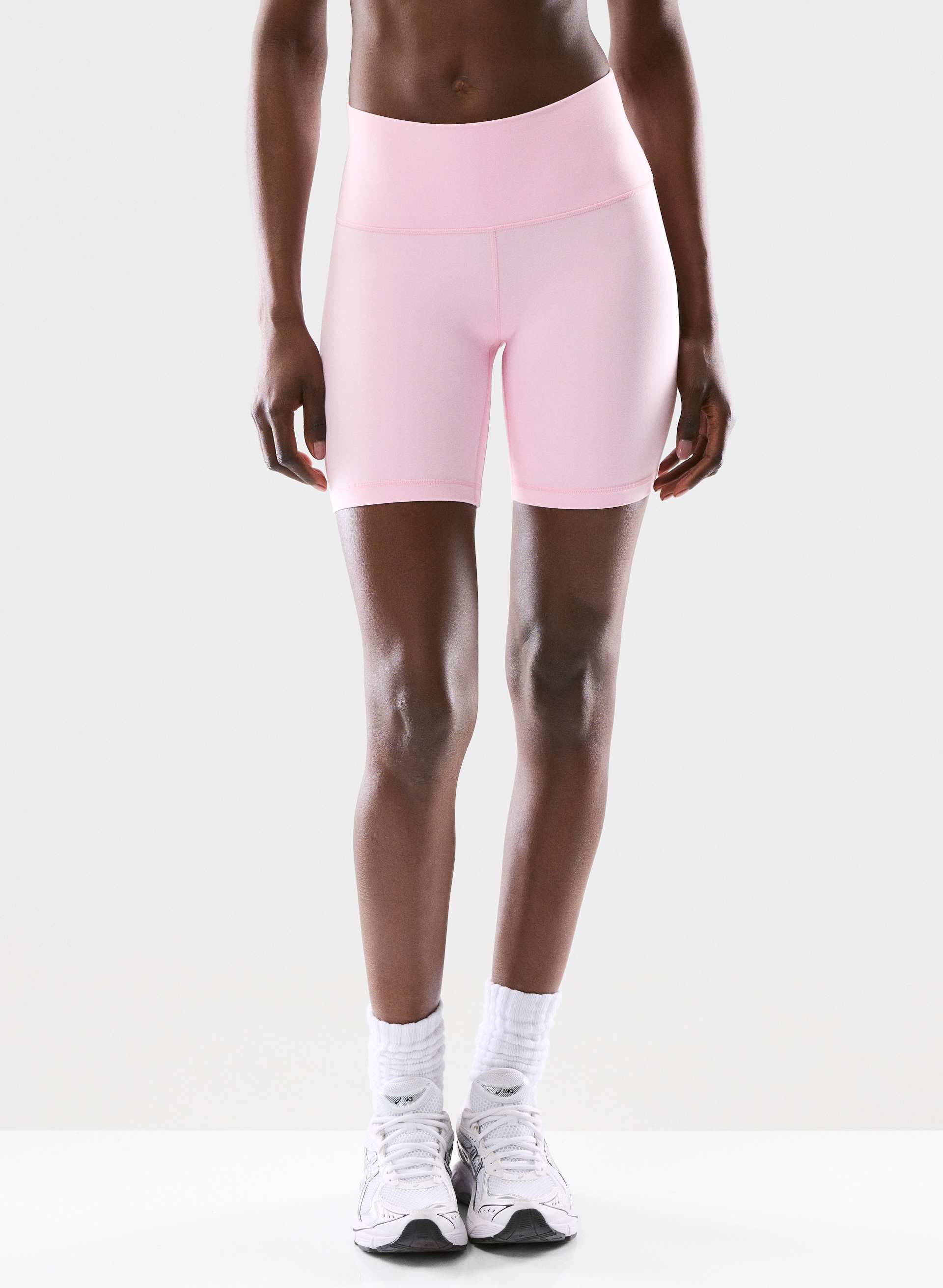 BUTTER CHEEKY HI-RISE 7" SHORT | Aritzia