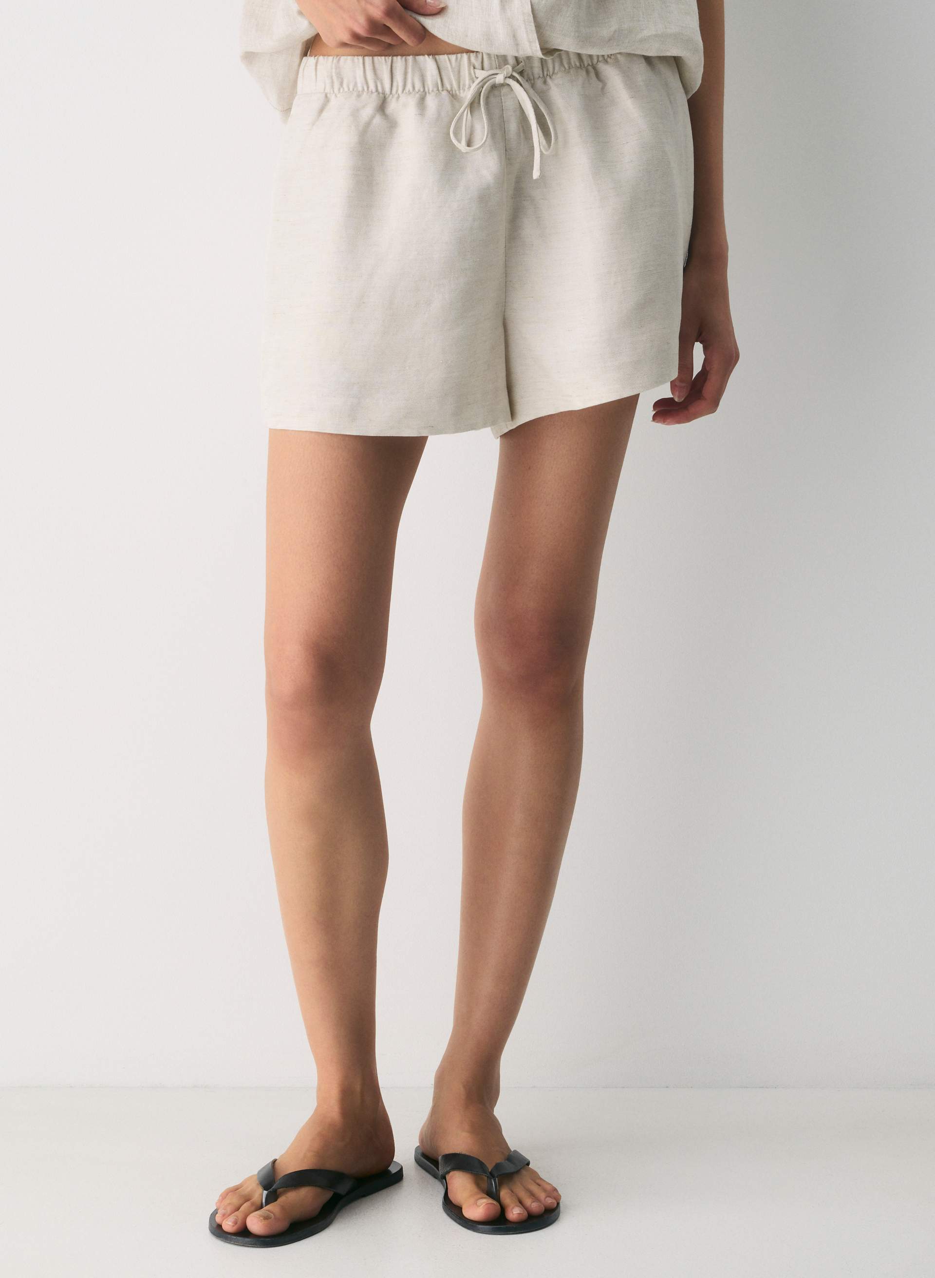 THE LODGE SHORT™ MINI | Aritzia