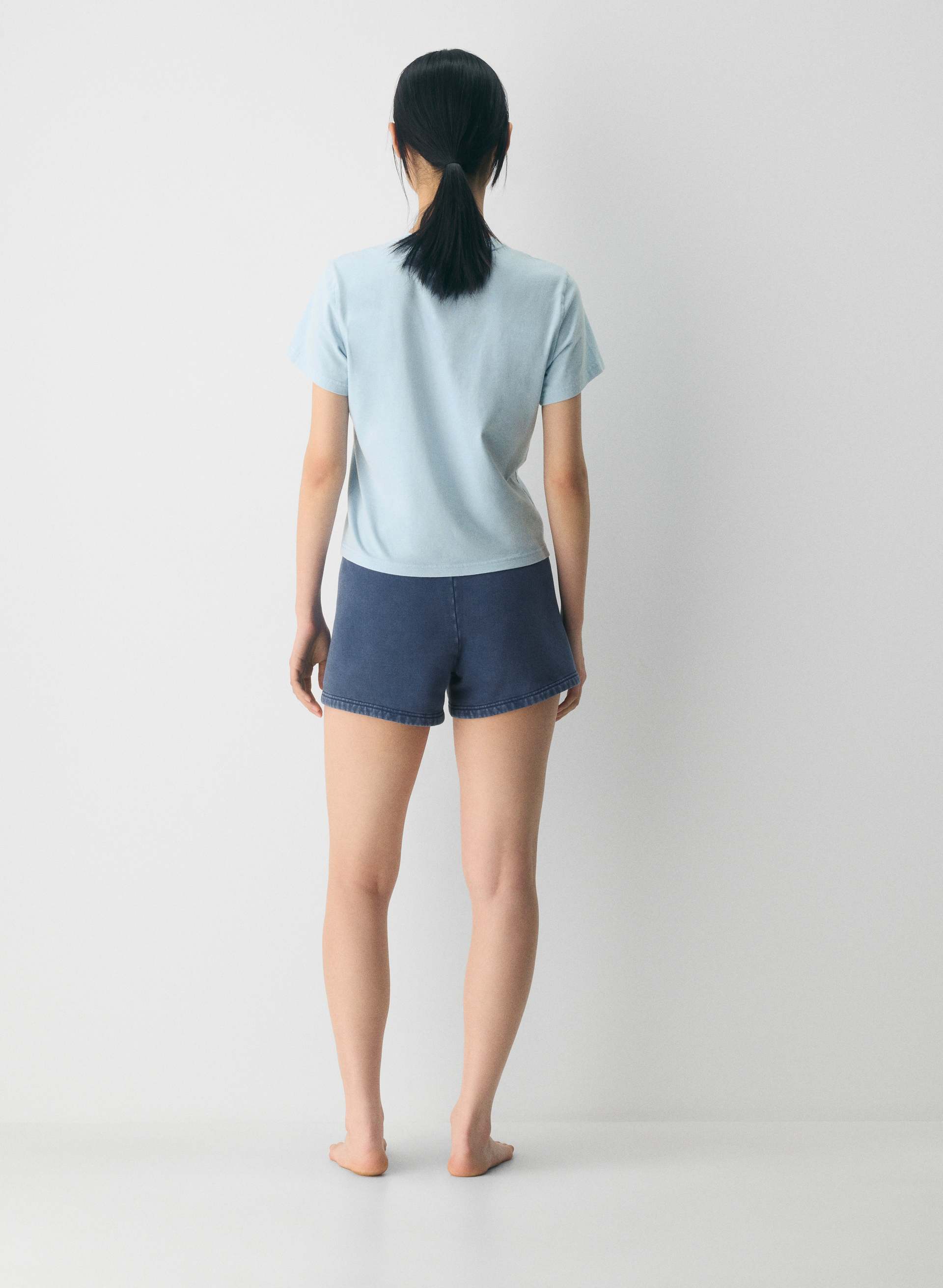COZY SWEATFLEECE PERFECT HI-RISE MINI SHORT | Aritzia