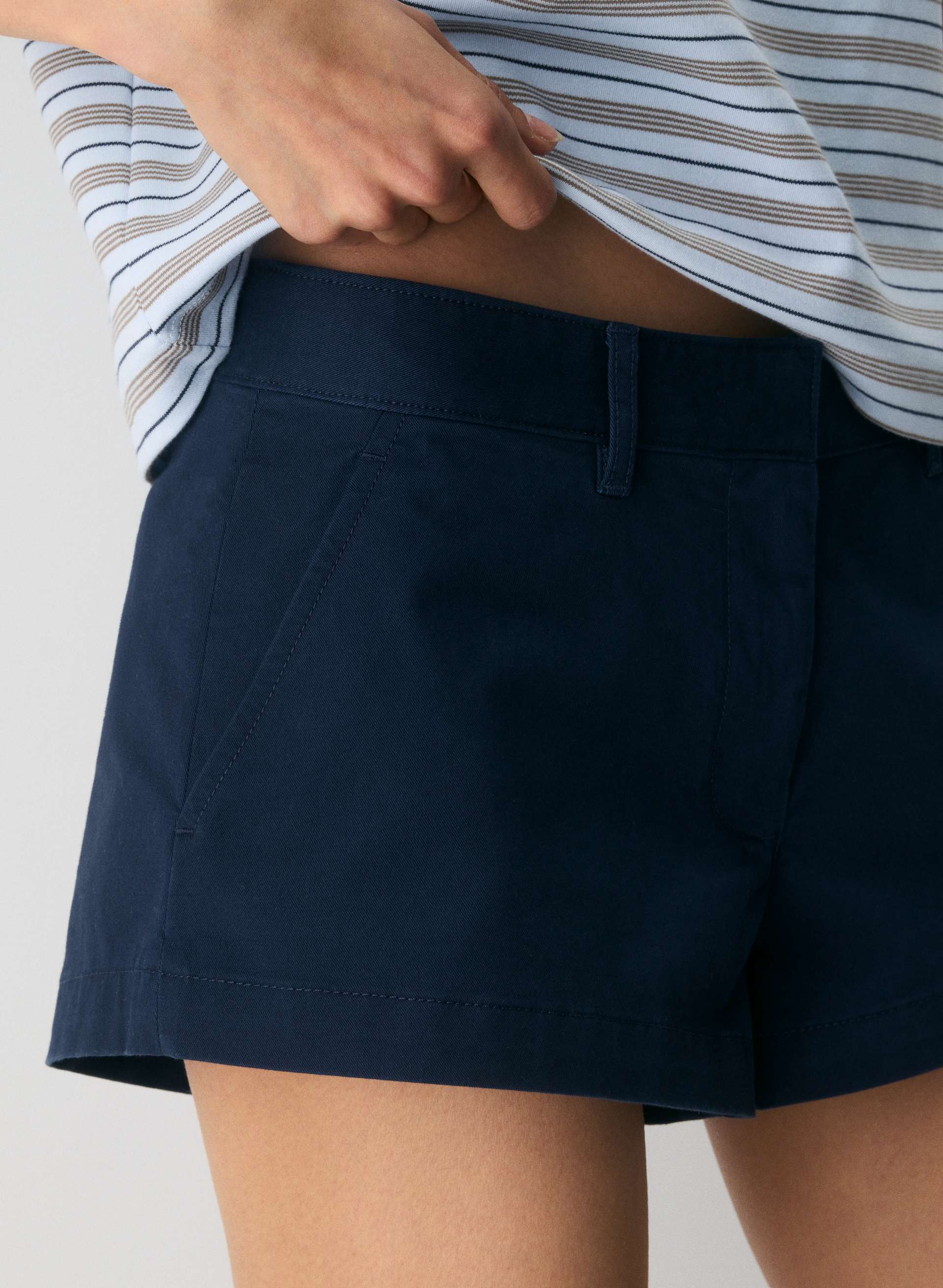 HIRAM CHINO SHORT | Aritzia