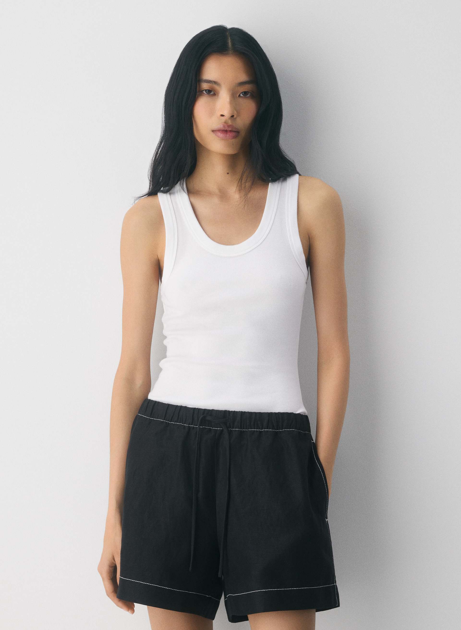 THE LODGE SHORT™ MID-THIGH | Aritzia