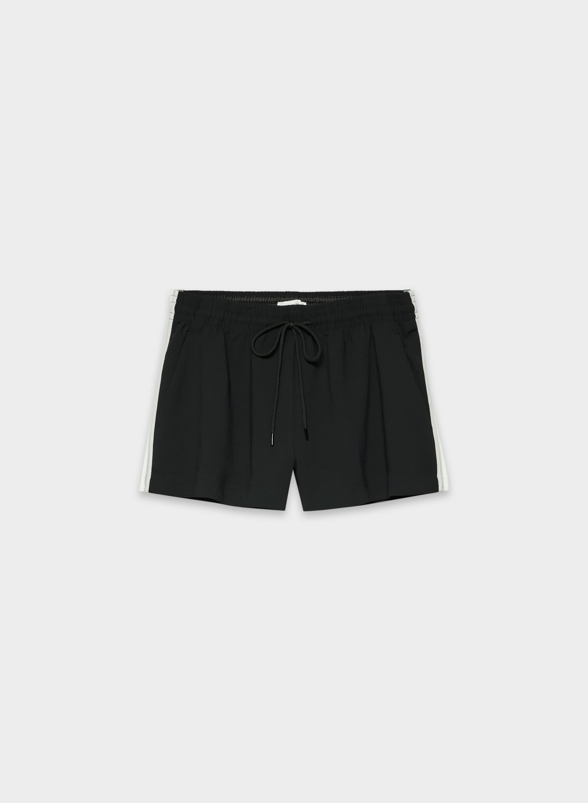 THESIS SHORT | Aritzia