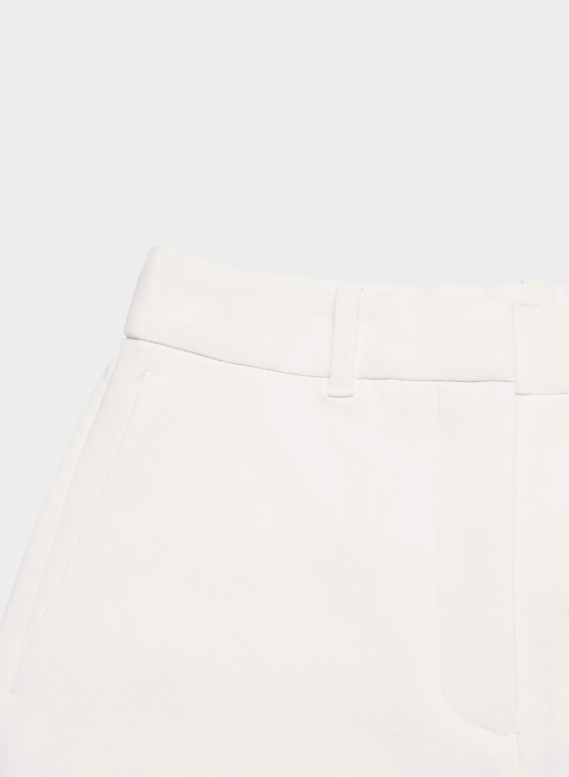 NEW AGENCY MID-THIGH SHORT | Aritzia
