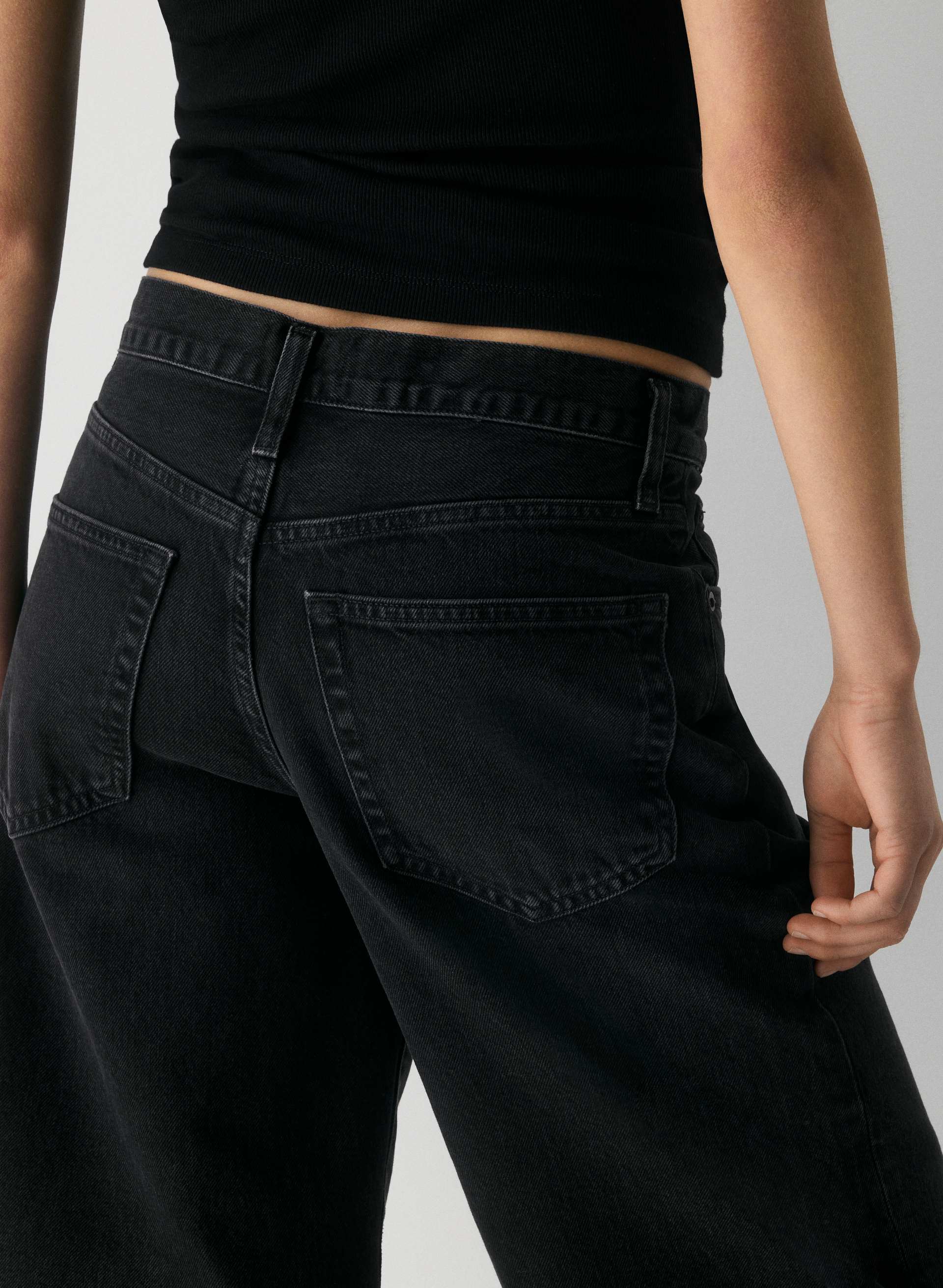RAMONA SHORT | Aritzia