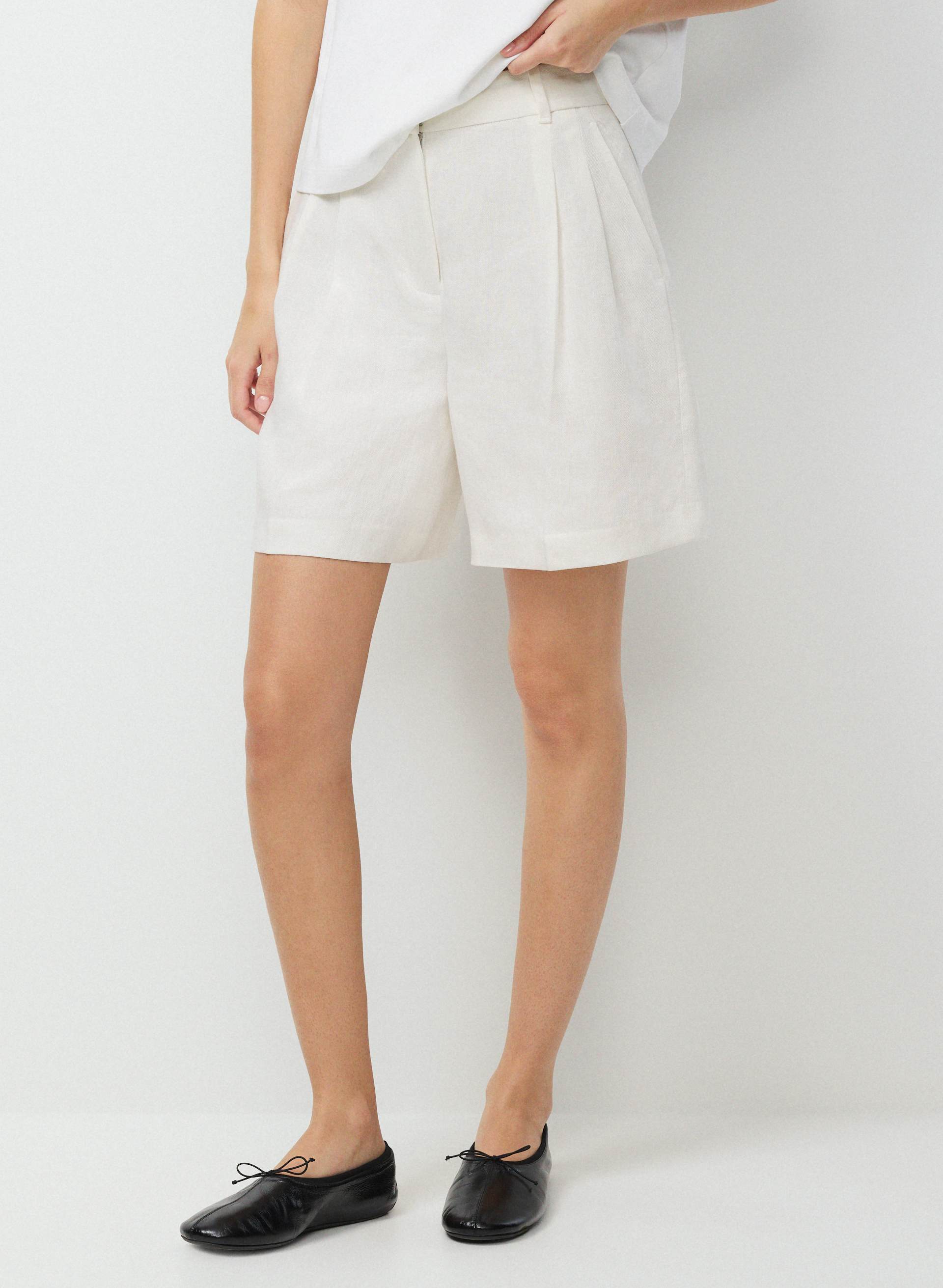 THE EFFORTLESS SHORT™ LONG | Aritzia