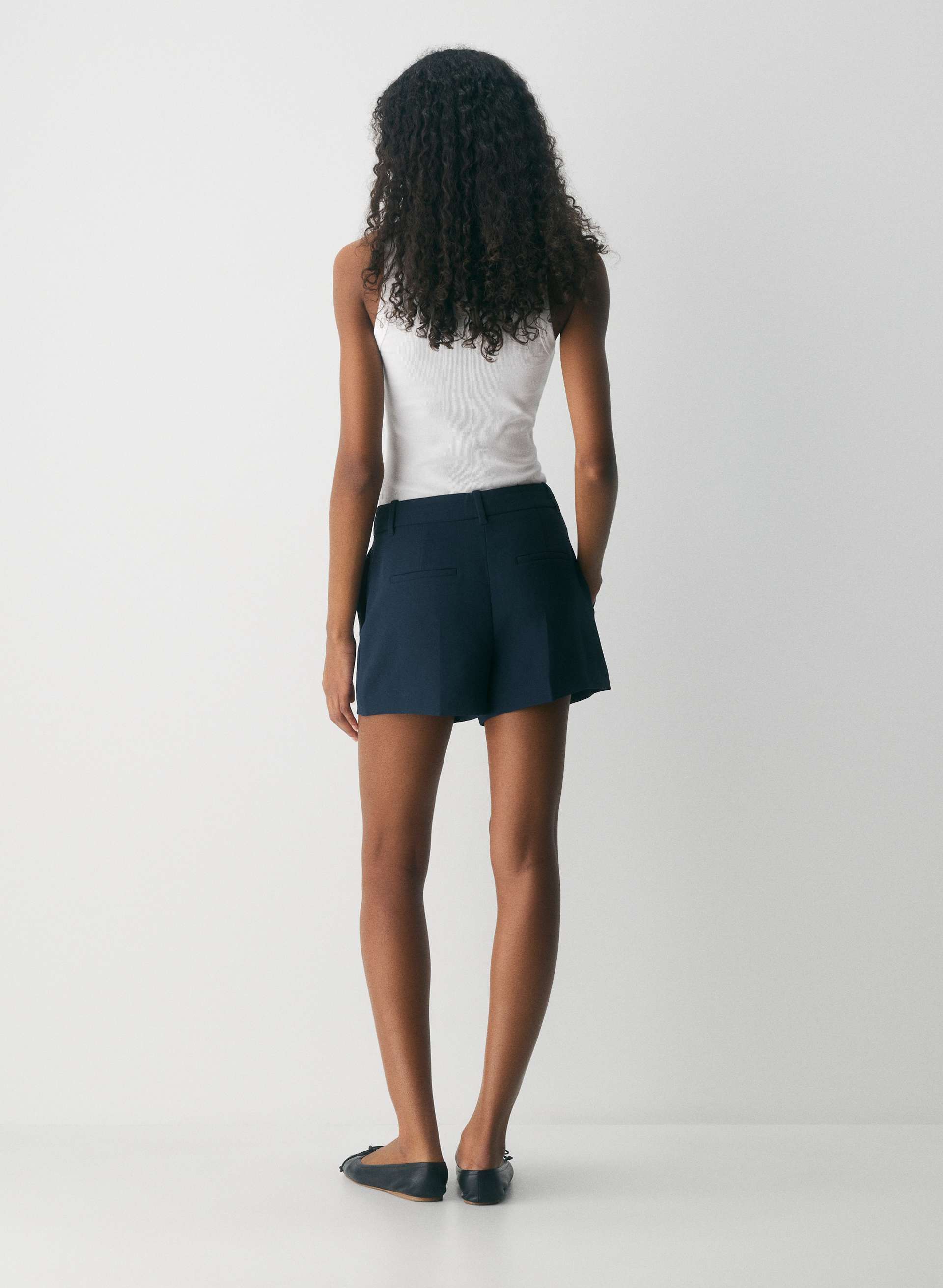 THE EFFORTLESS SHORT™ MINI | Aritzia