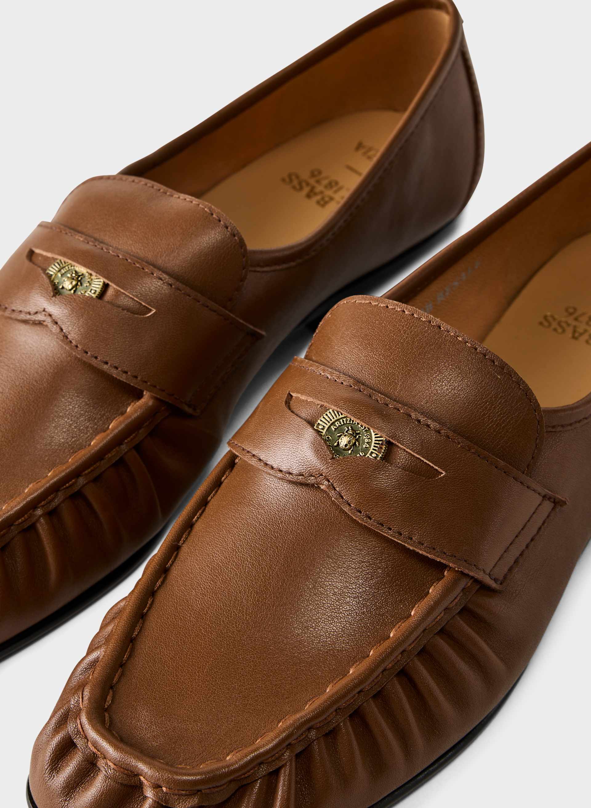 G.H.BASS x Aritzia Milton Loafer - Smooth Leather | Aritzia US