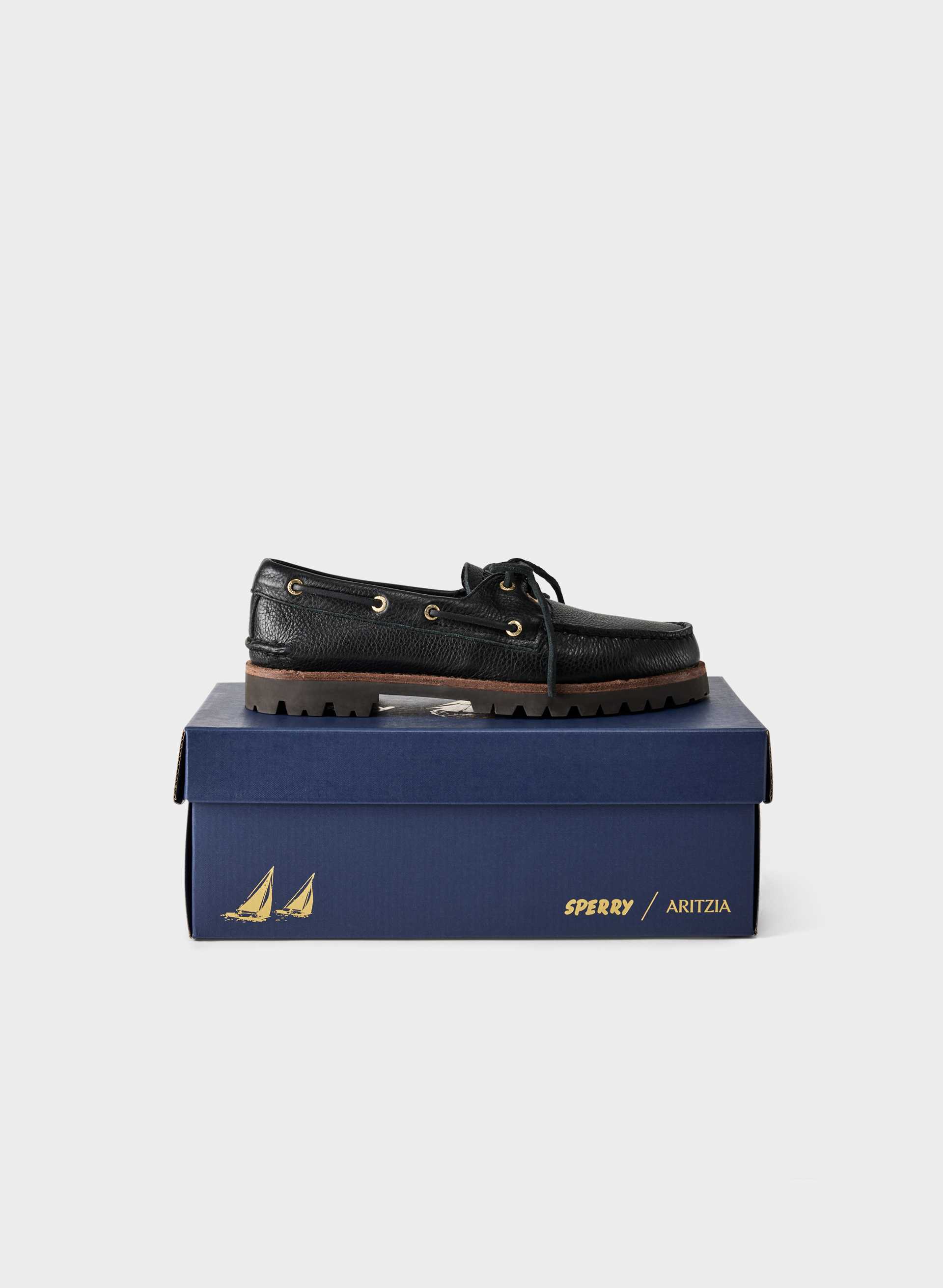 SPERRY X ARITZIA AO LOW LUG BOAT SHOE | Aritzia