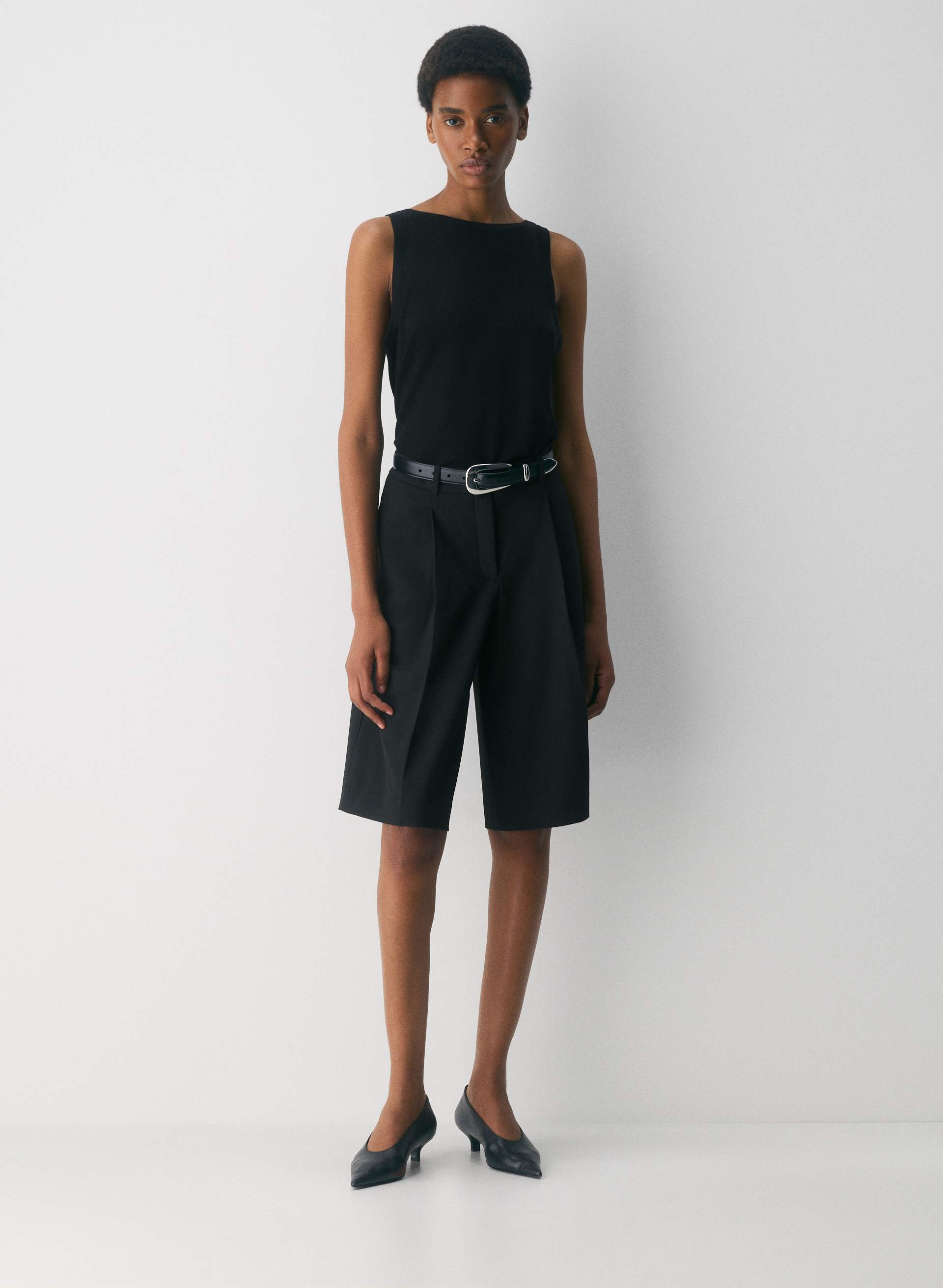 IDOL SOLID BRASS LEATHER BELT | Aritzia