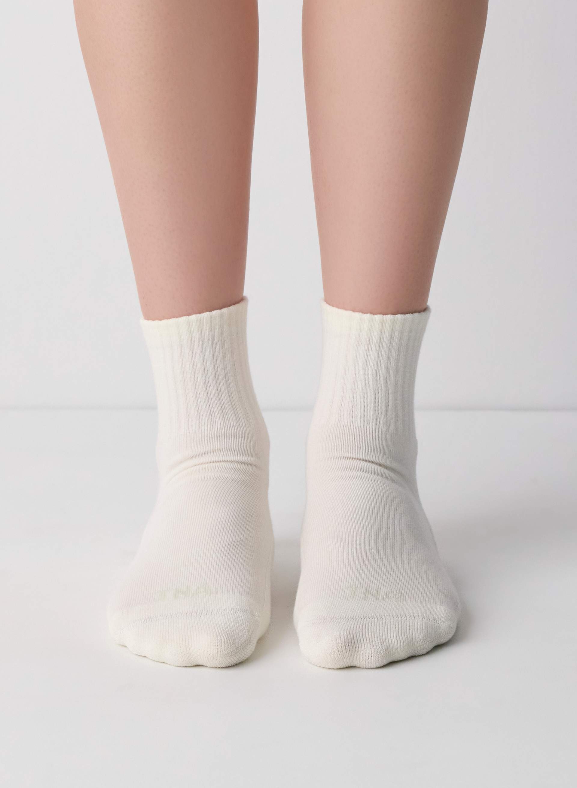 BEST-EVER ANKLE SOCK 3-PACK | Aritzia