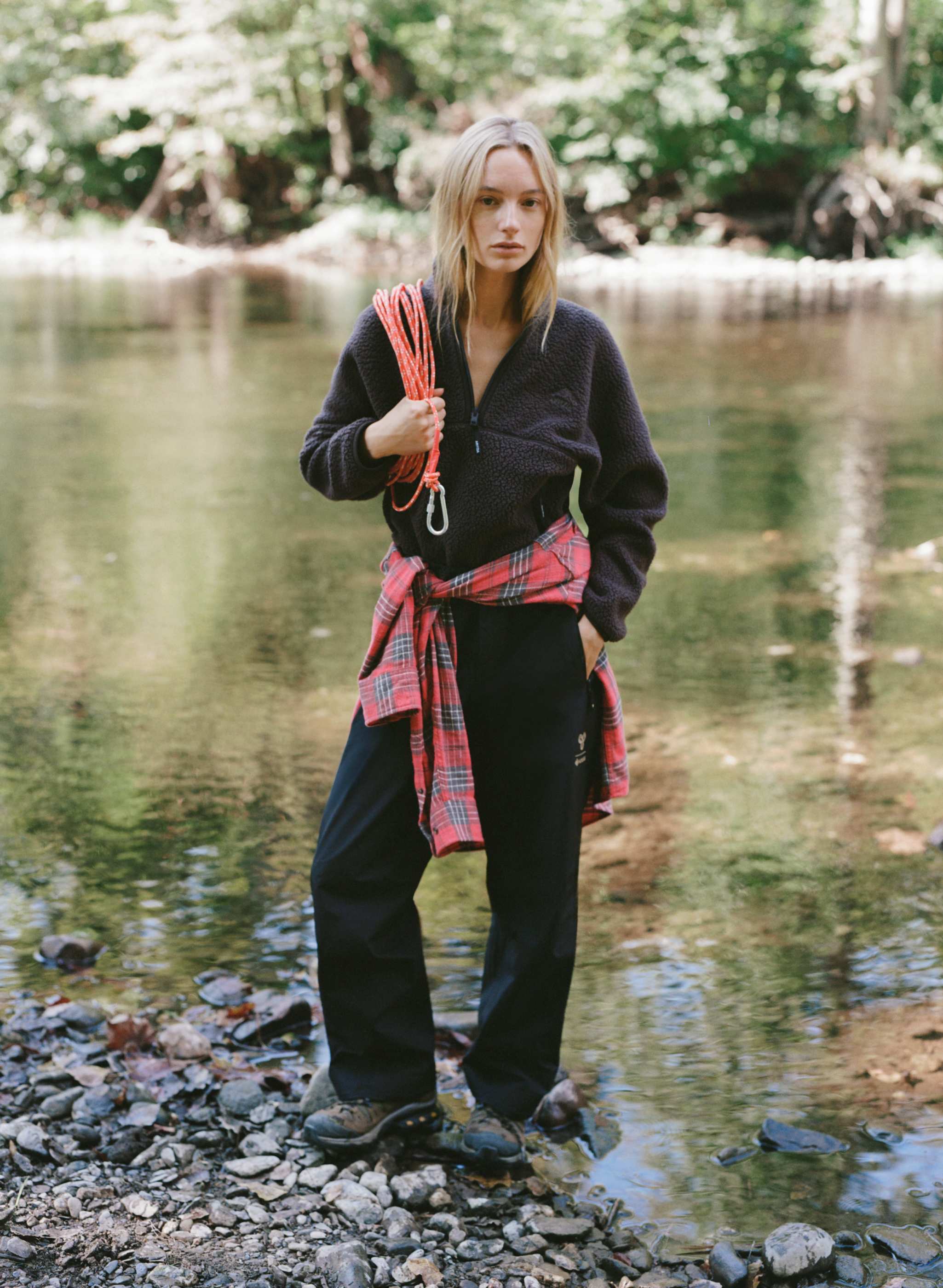 GORE-TEX® FRONTIER PANT - 3-layer waterproof and windproof GORE-TEX® pants. 